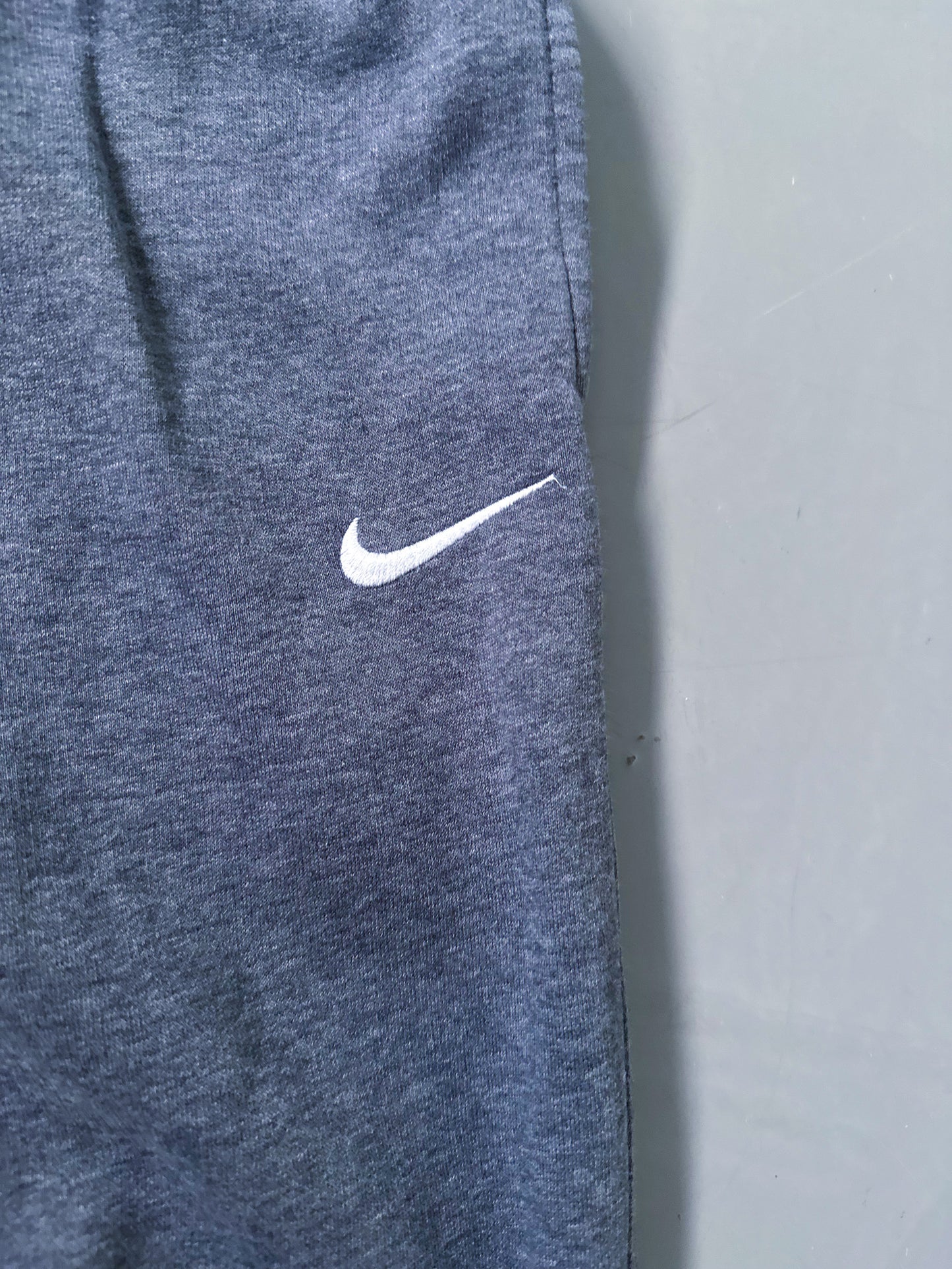 Nike Vintage *Open Leg* Sweatpants | L
