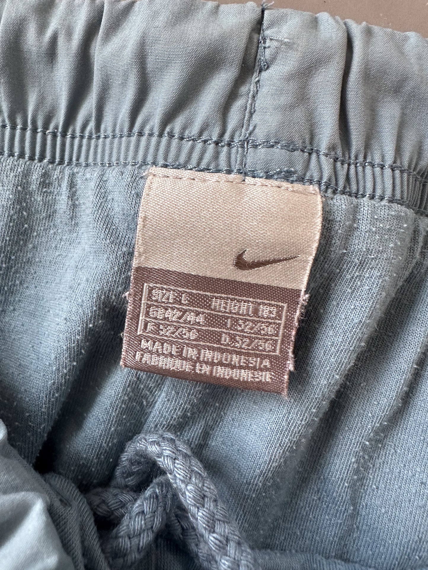 Vintage Nike Trackpants | L