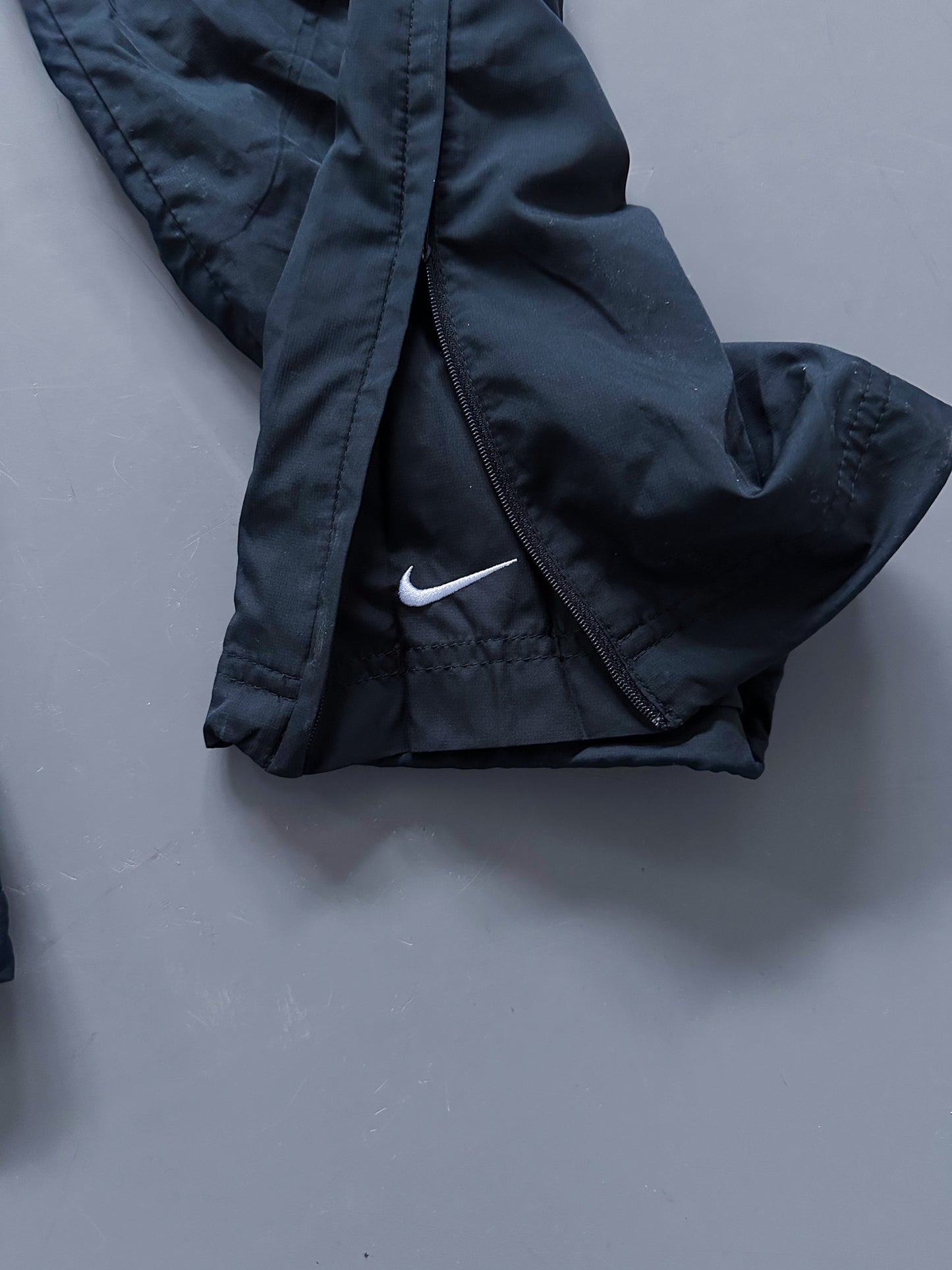 Nike Vintage Trackpants | L