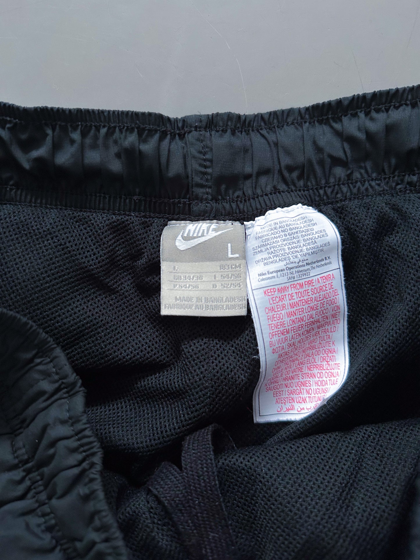 Nike Vintage Trackpants | L