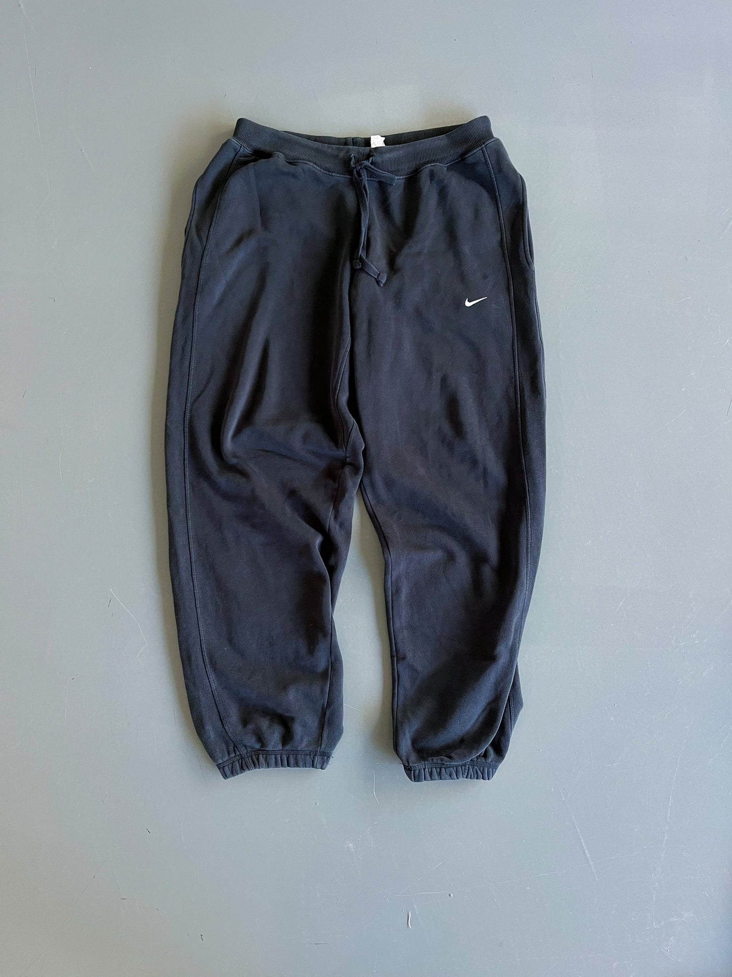 Nike Vintage Sweatpants | L