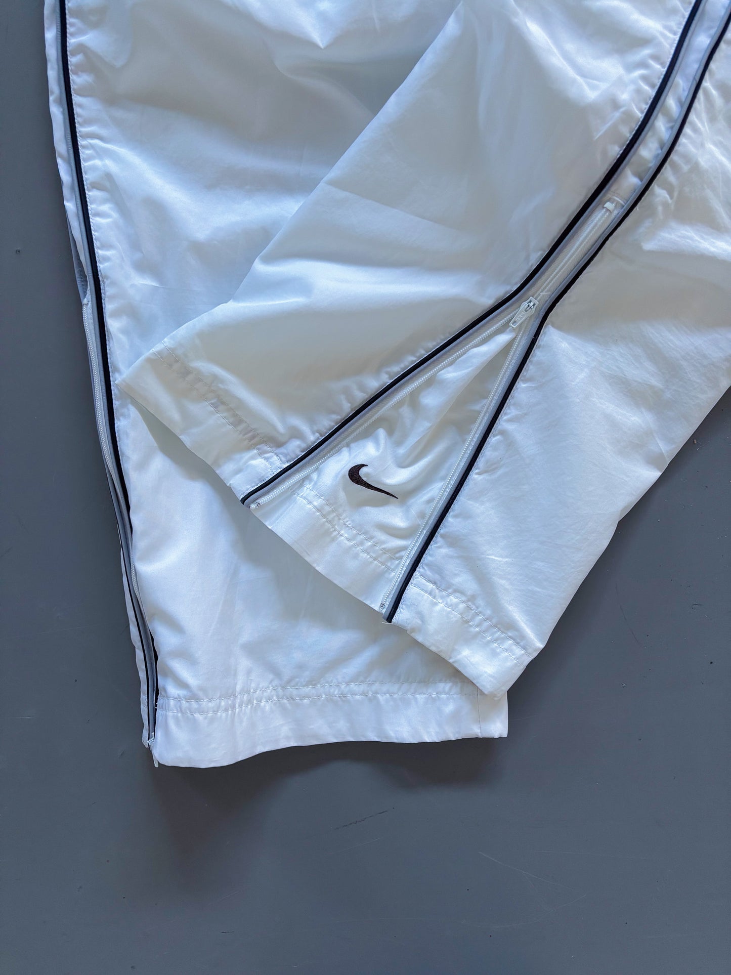 Nike Vintage Trackpants | M