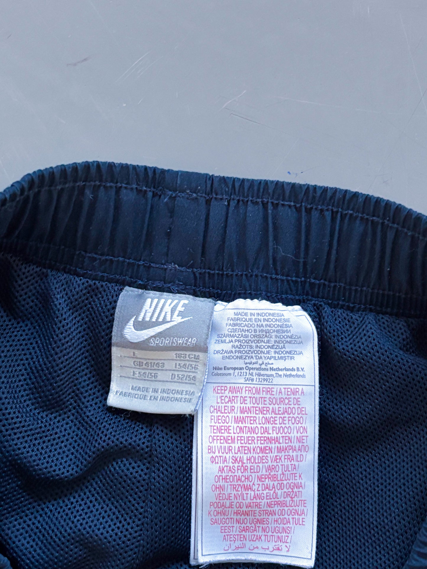 Nike Vintage Trackpants | L