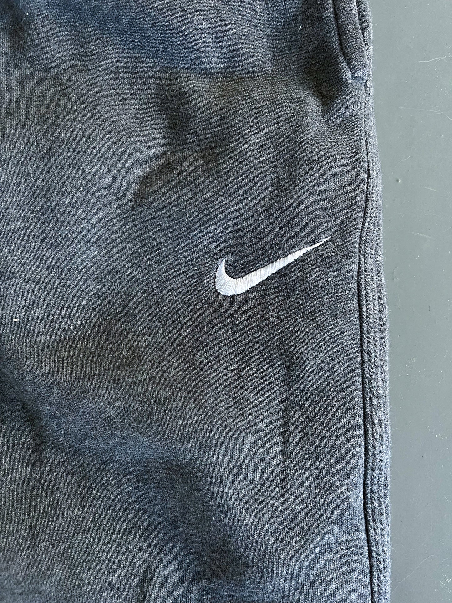 Nike Vintage Sweatpants | L