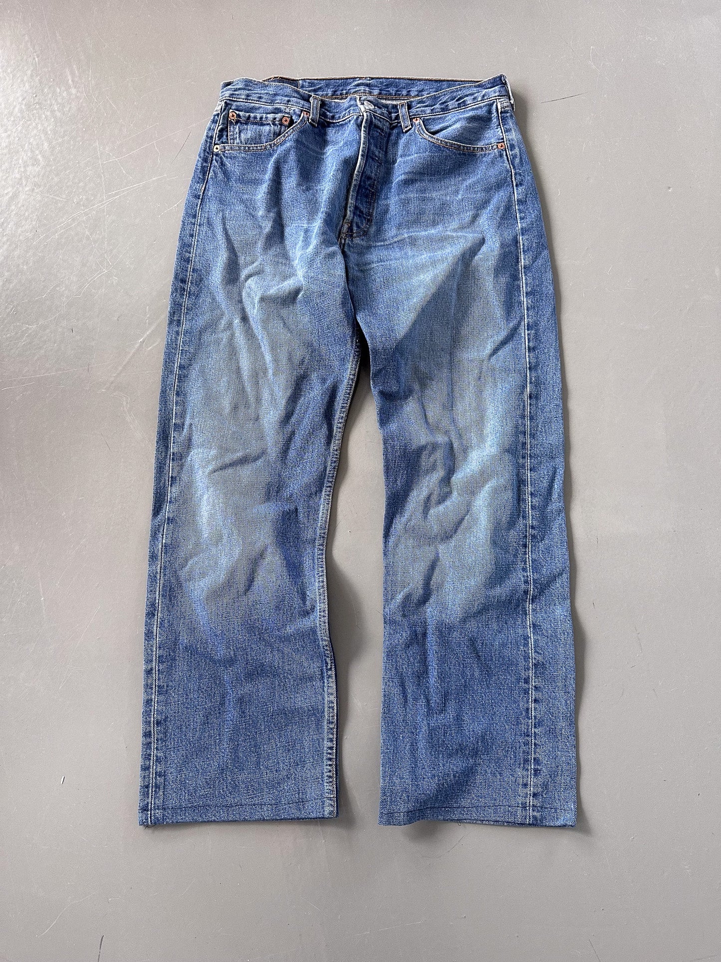Levis 501 Vintage Jeans | M