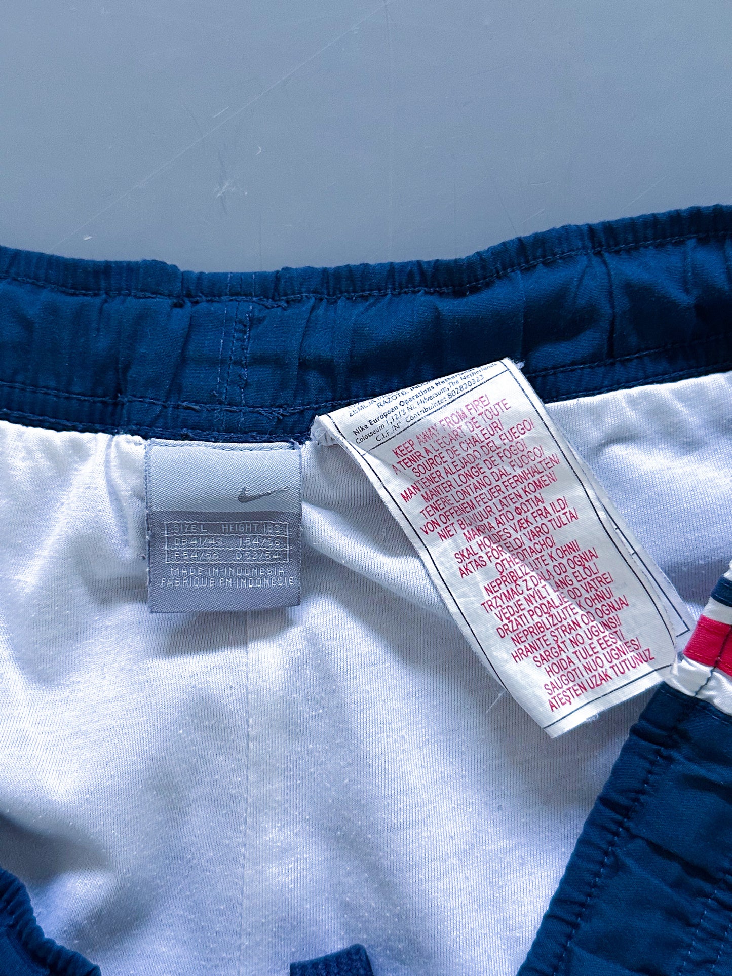 Nike Vintage Trackpants | L