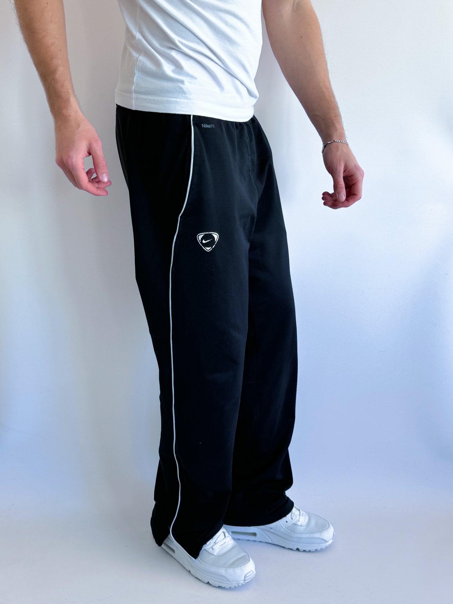 Nike Vintage Trackpants | M
