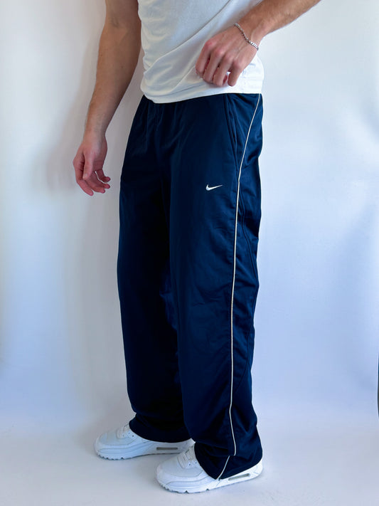 Nike Vintage Trackpants | M