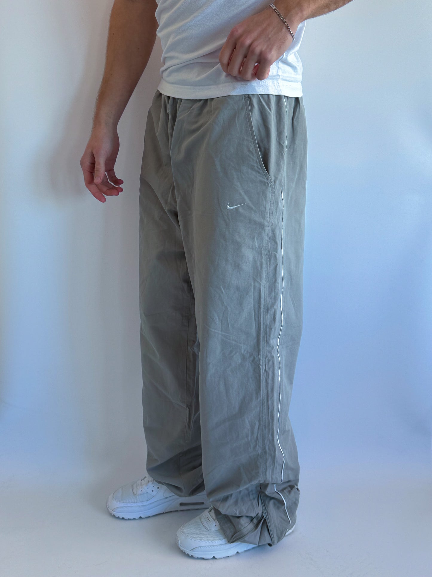 Nike Vintage *PREMIUM* Trackpants | XL