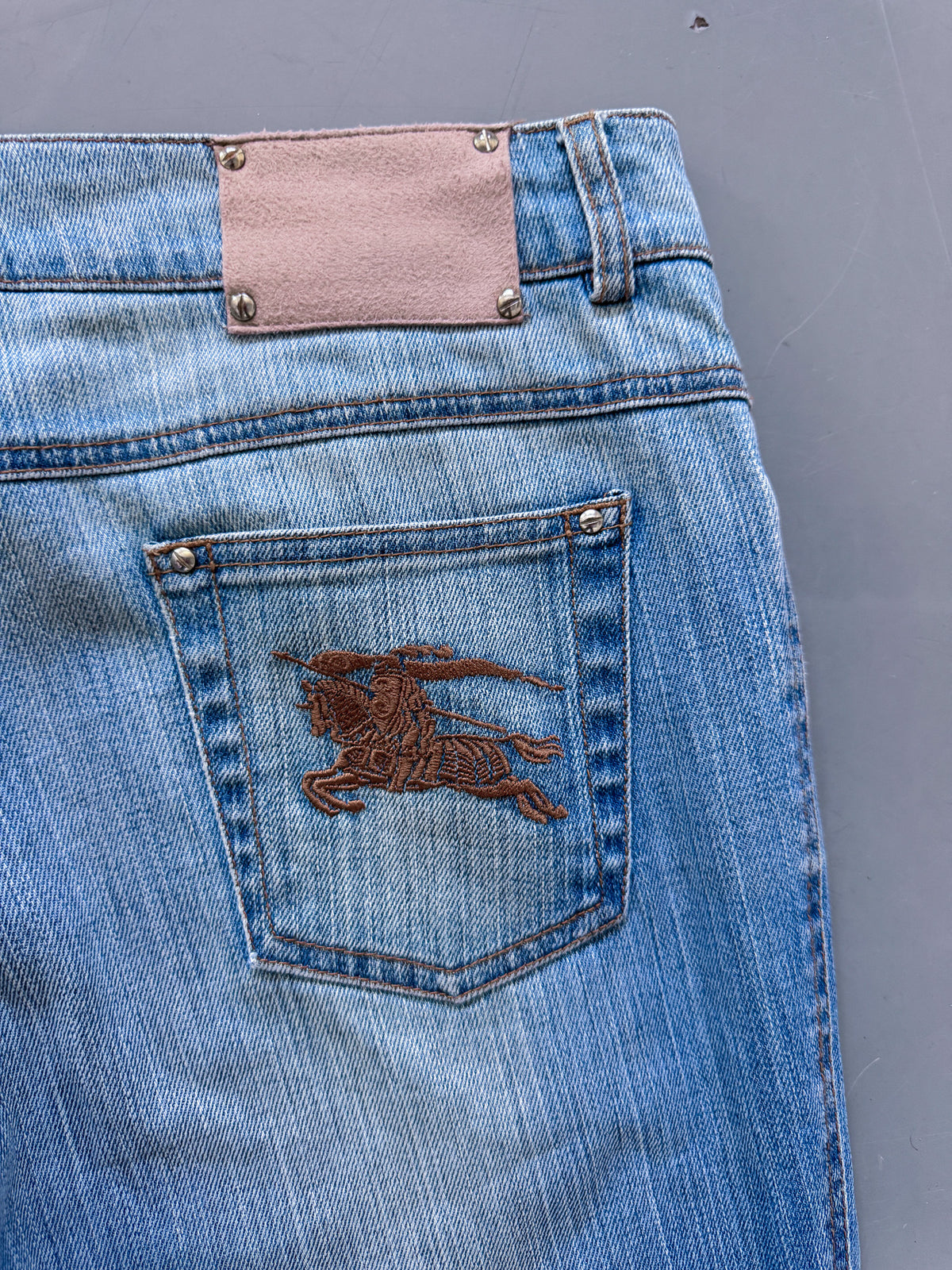 Burberry Y2K Vintage Straight-Fit Jeans | S