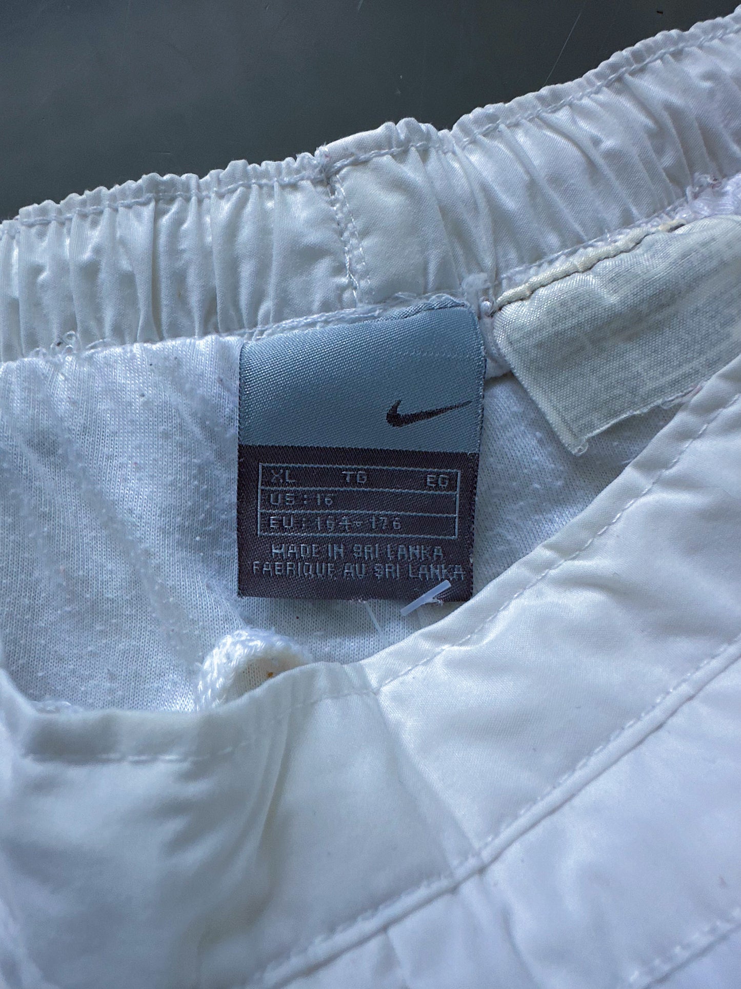 Nike Vintage Trackpants | XS