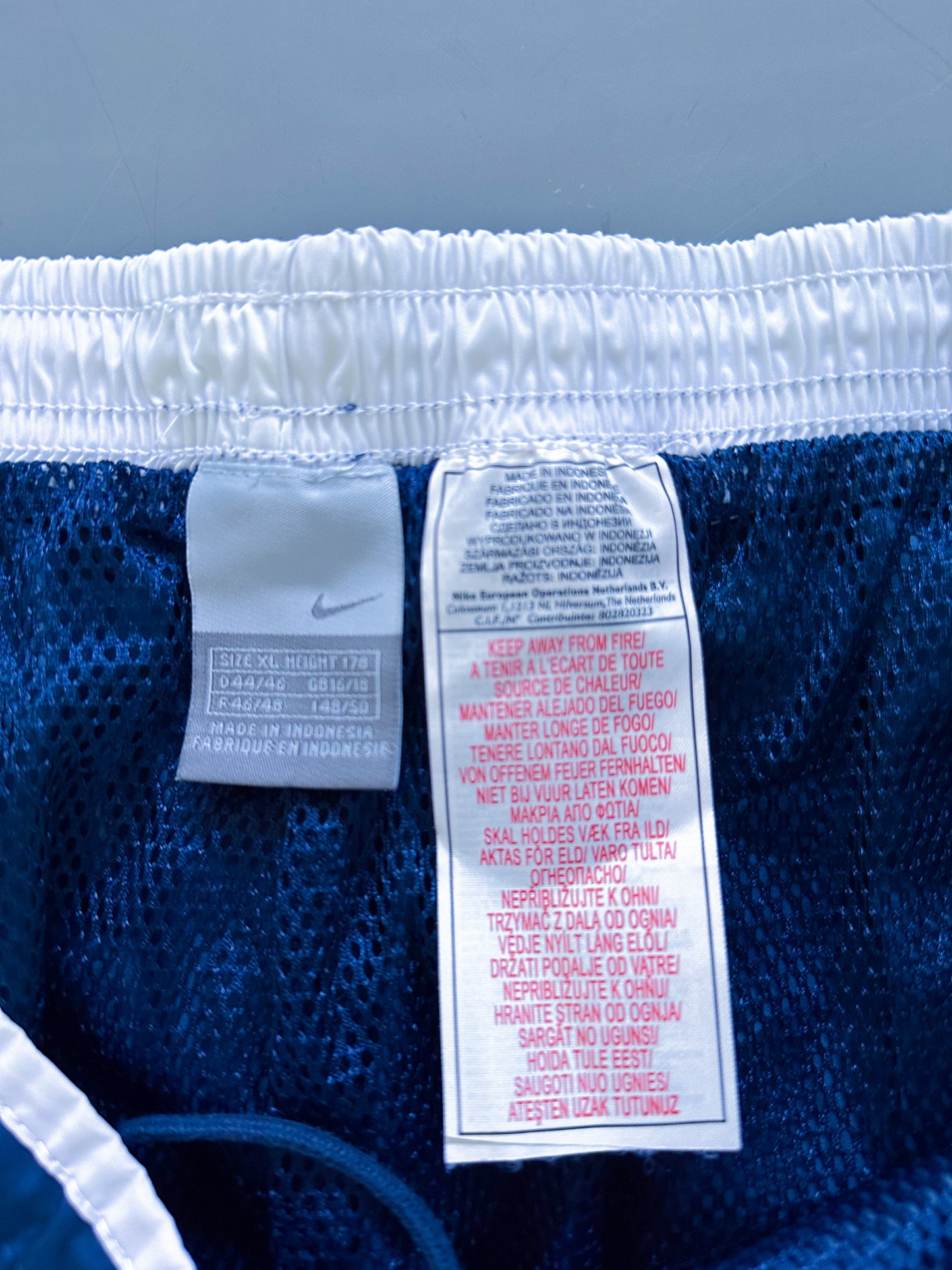 Nike Vintage Trackpants | M