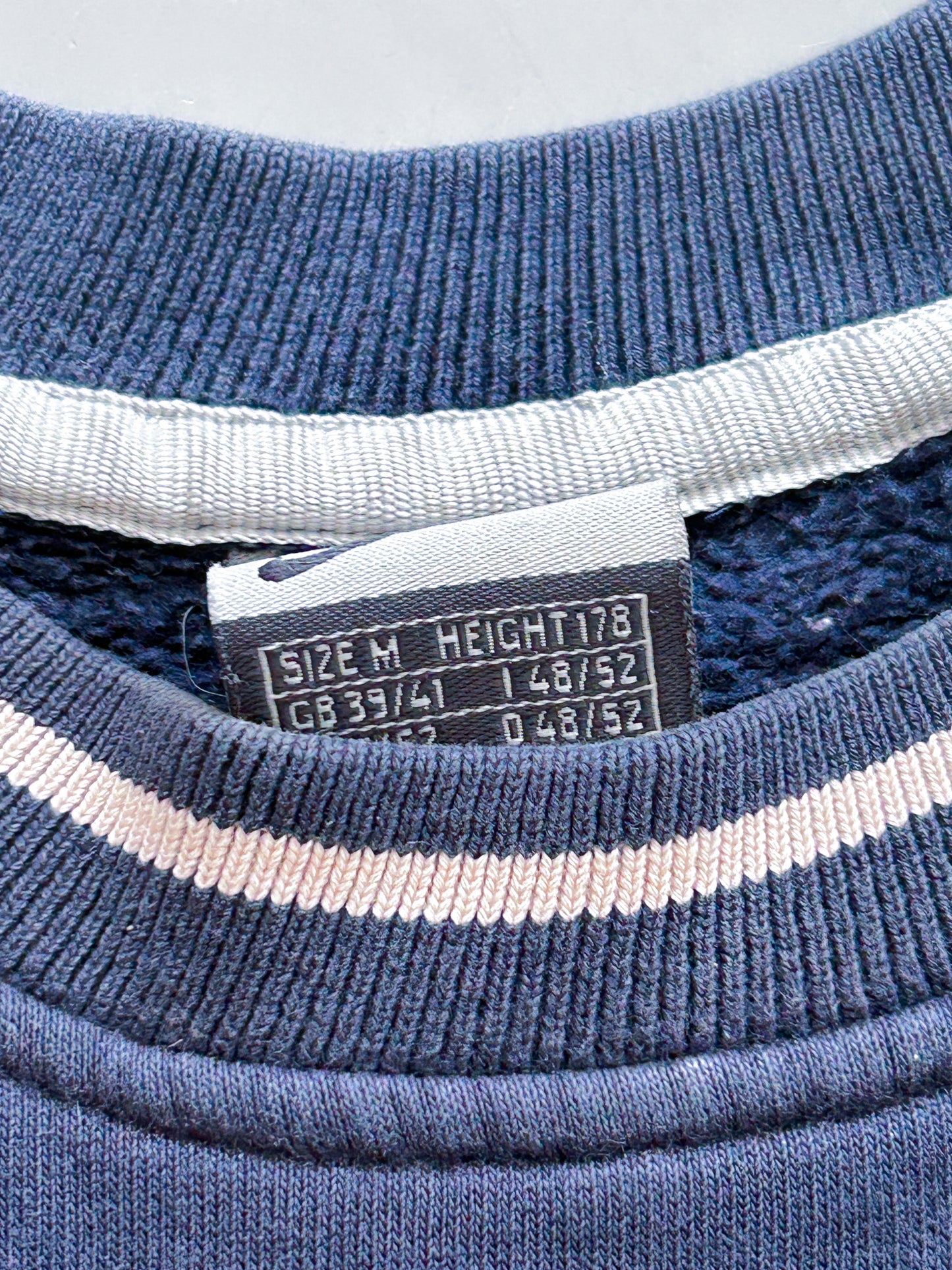 Nike Vintage Pullover | M