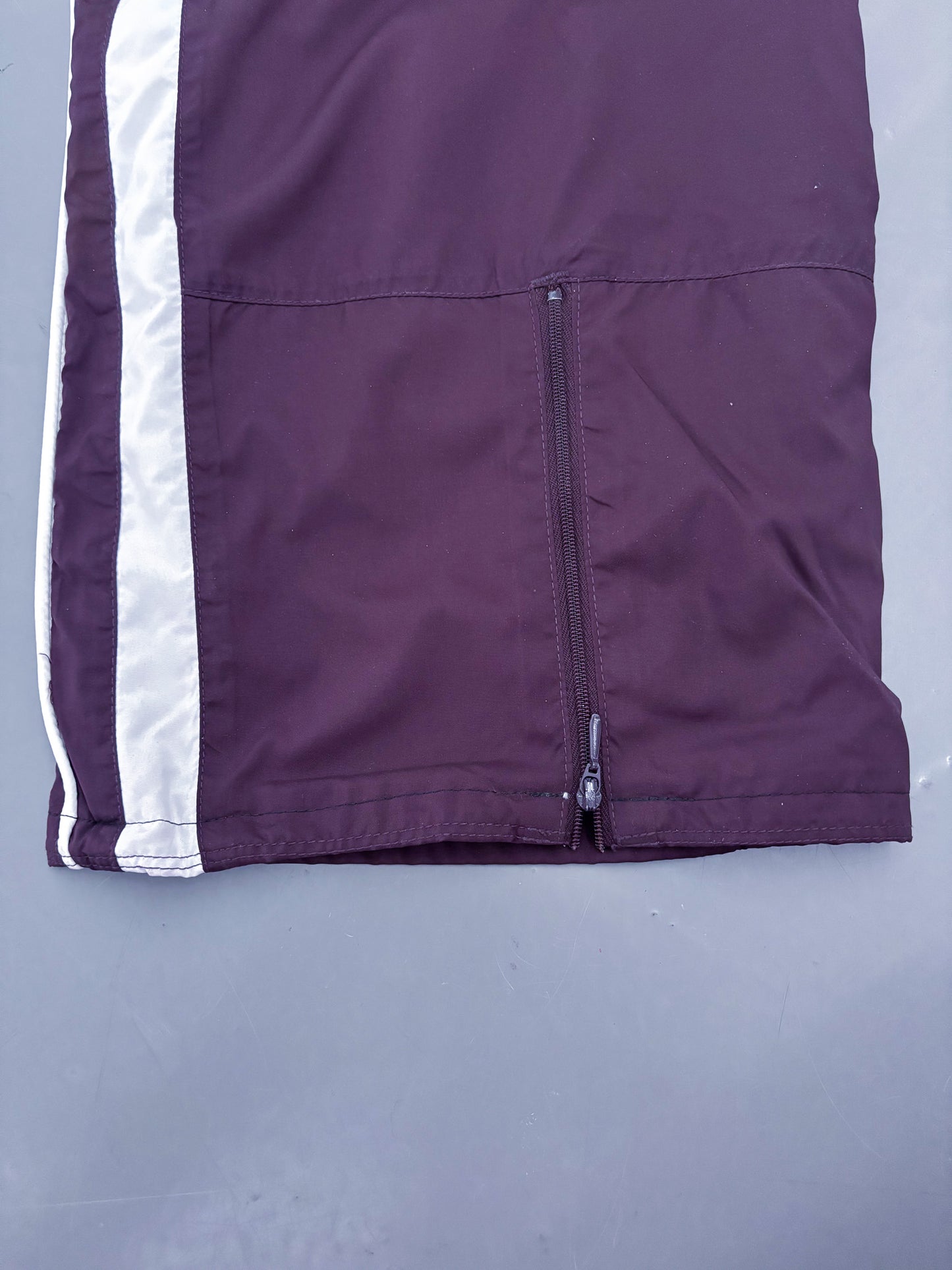 Nike Vintage *BROWN* Trackpants | L