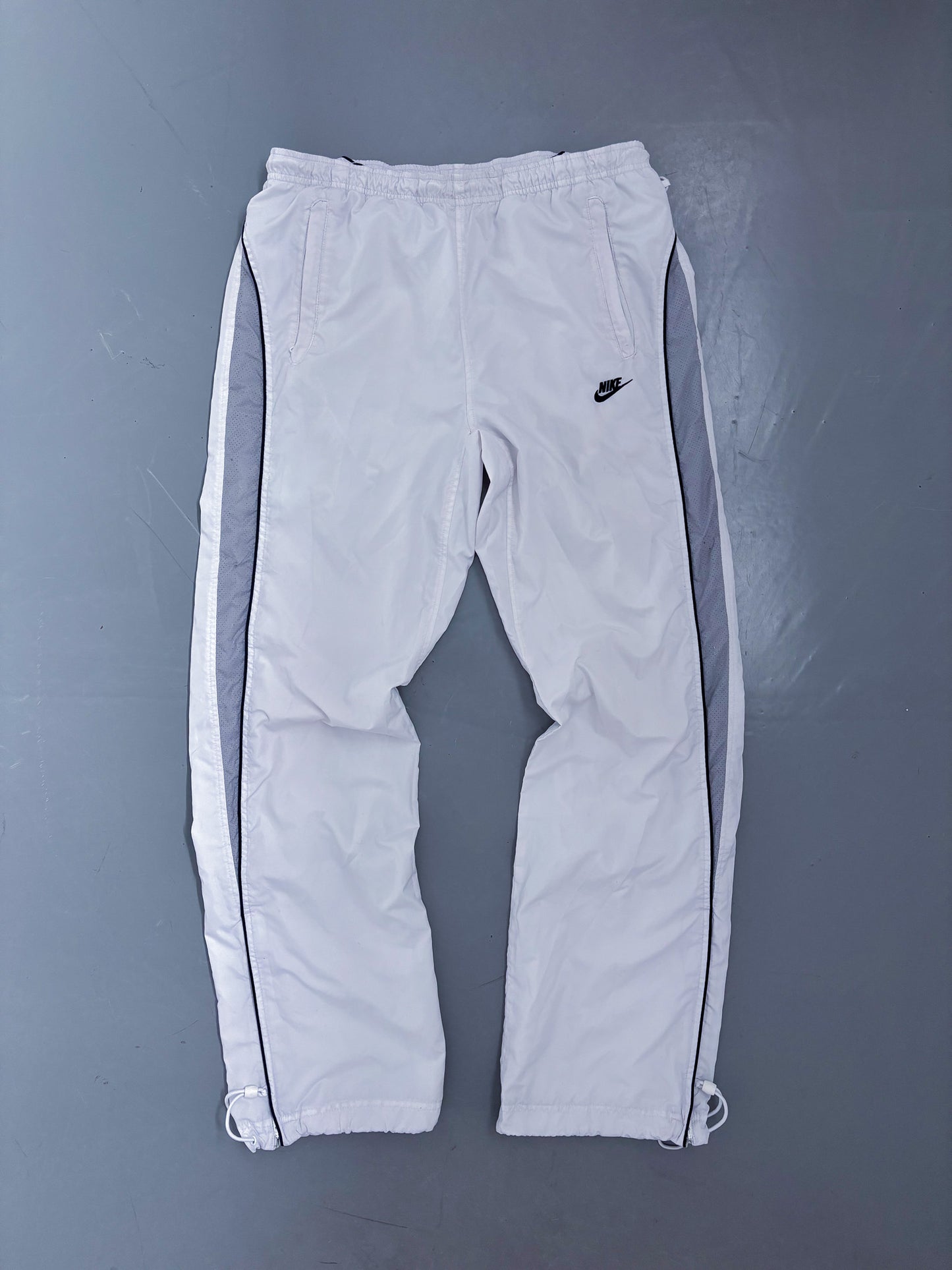 Nike Vintage *PREMIUM* Trackpants | M