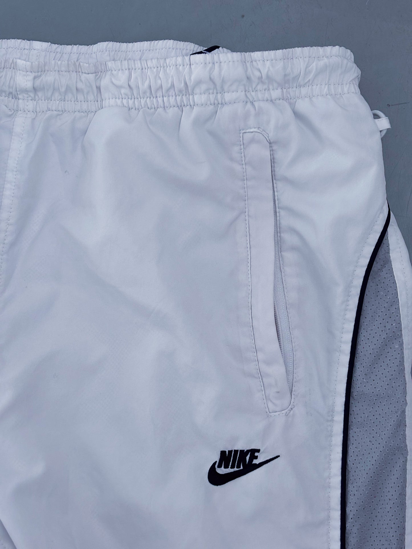 Nike Vintage *PREMIUM* Trackpants | M