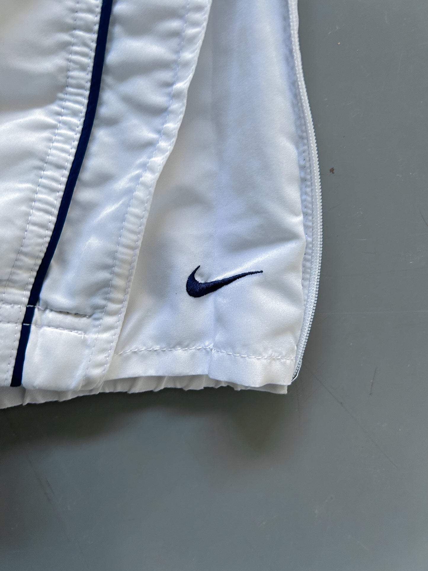Nike Vintage *PREMIUM* Trackpants | M