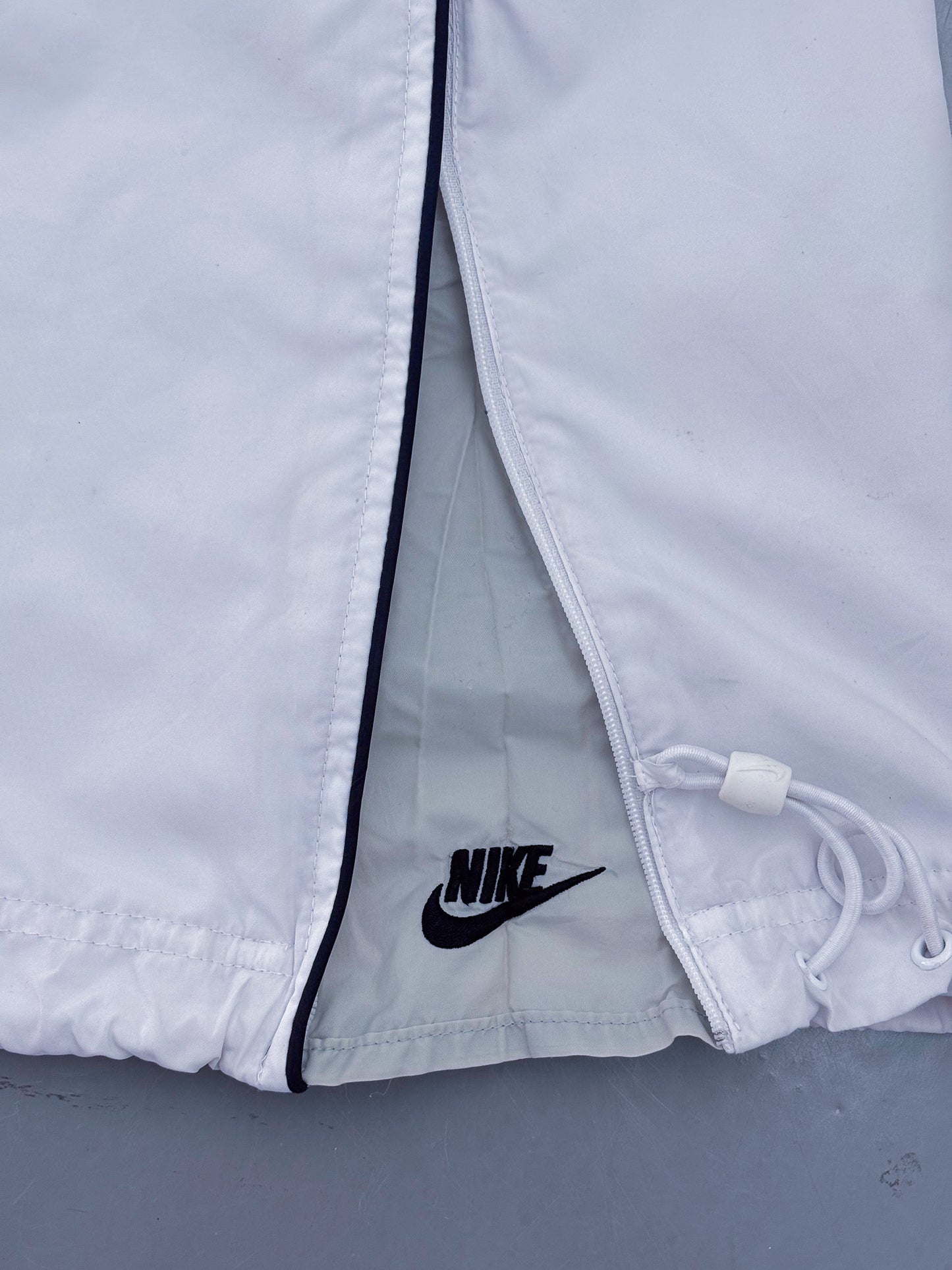 Nike Vintage *PREMIUM* Trackpants | M