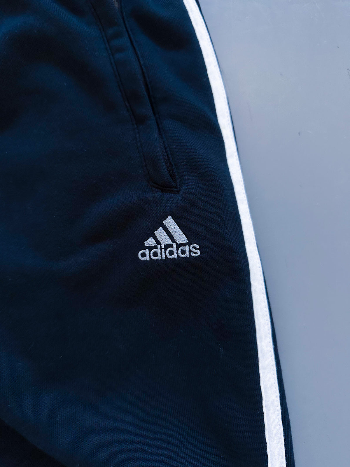 Adidas Vintage Open Leg Sweatpants | L