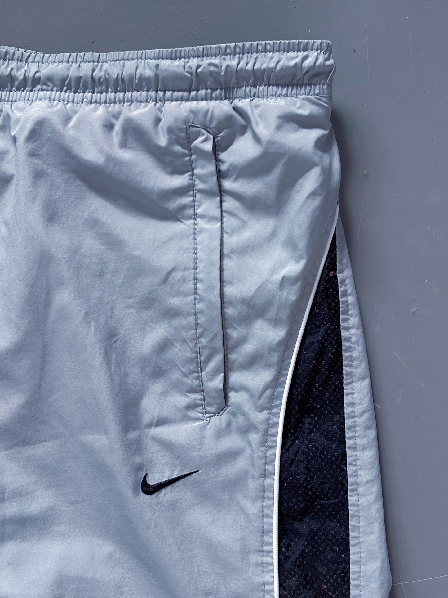 Nike Vintage *PREMIUM* Trackpants | M