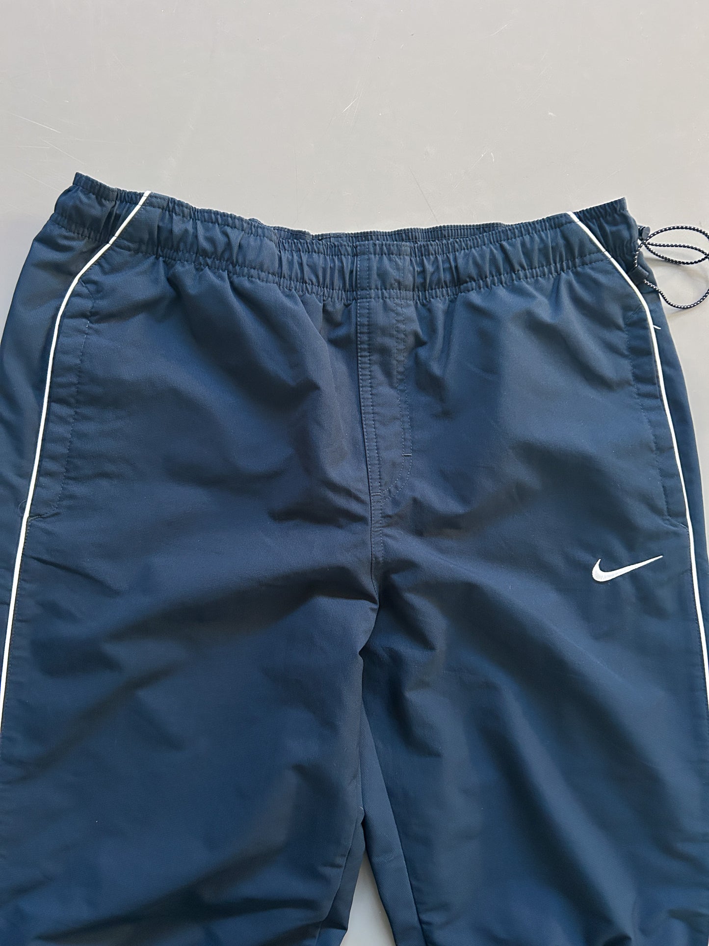 Nike Air Vintage Trackpants | M