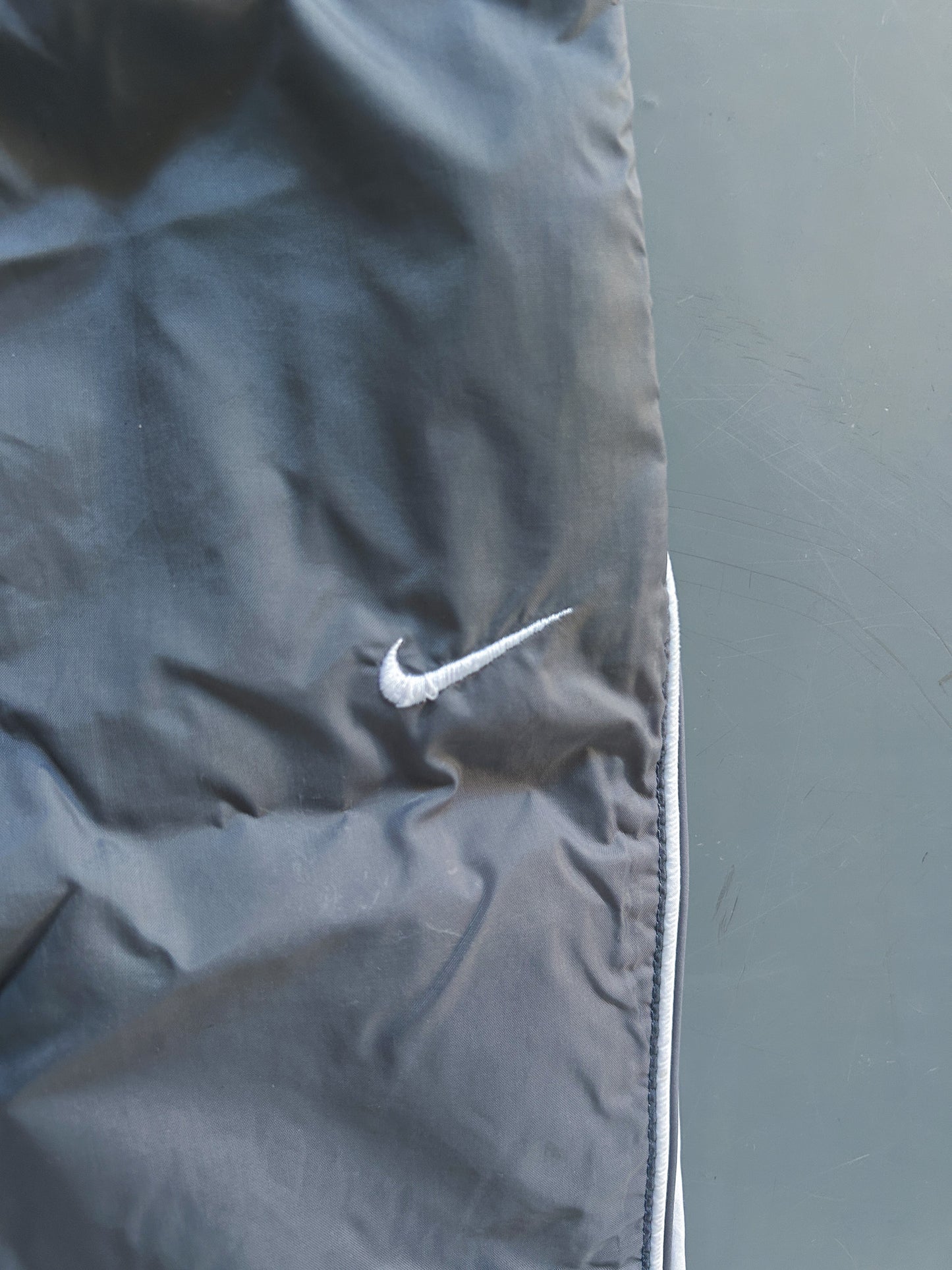 Nike Vintage Trackpants | XS