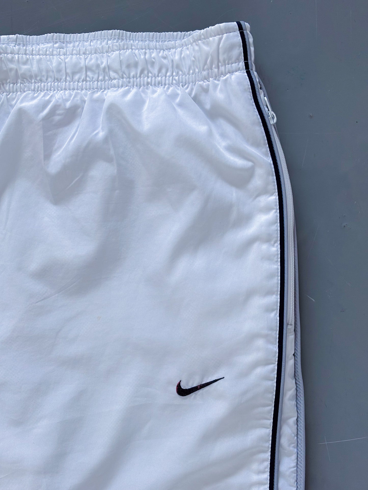 Nike Vintage *PREMIUM* Trackpants | M