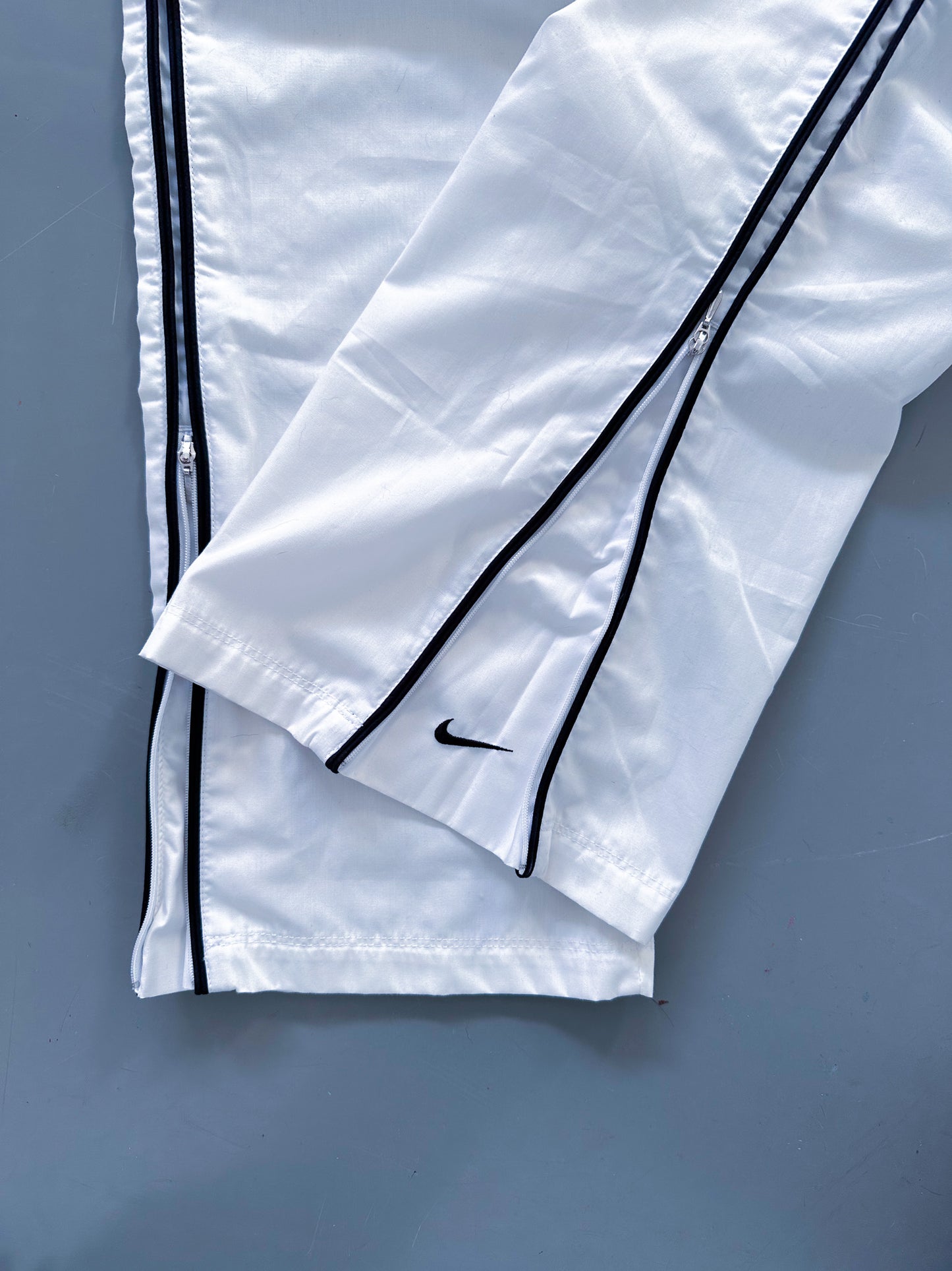 Nike Vintage Trackpants | XS