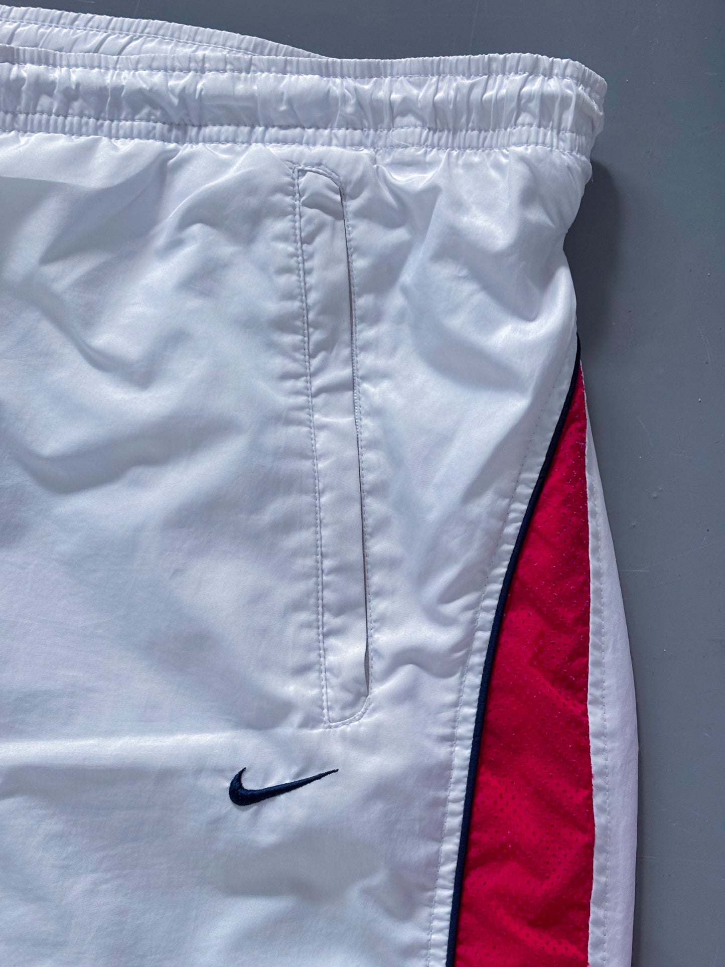 Nike Vintage Trackpants | L