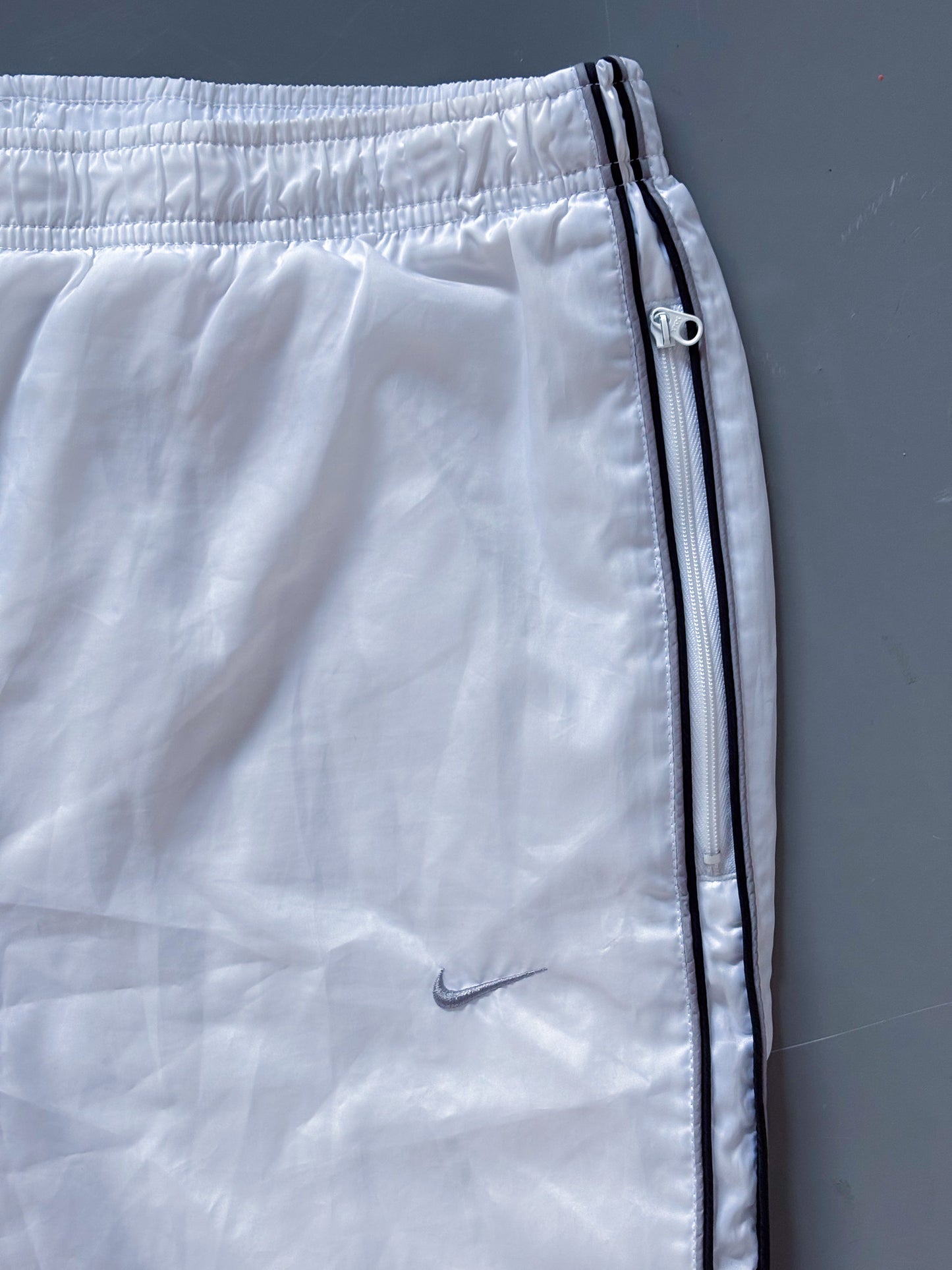 Nike Vintage *PREMIUM* Trackpants | M
