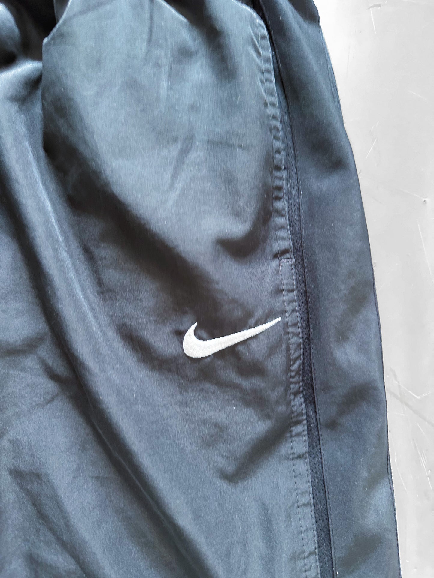 Nike Vintage Trackpants | L