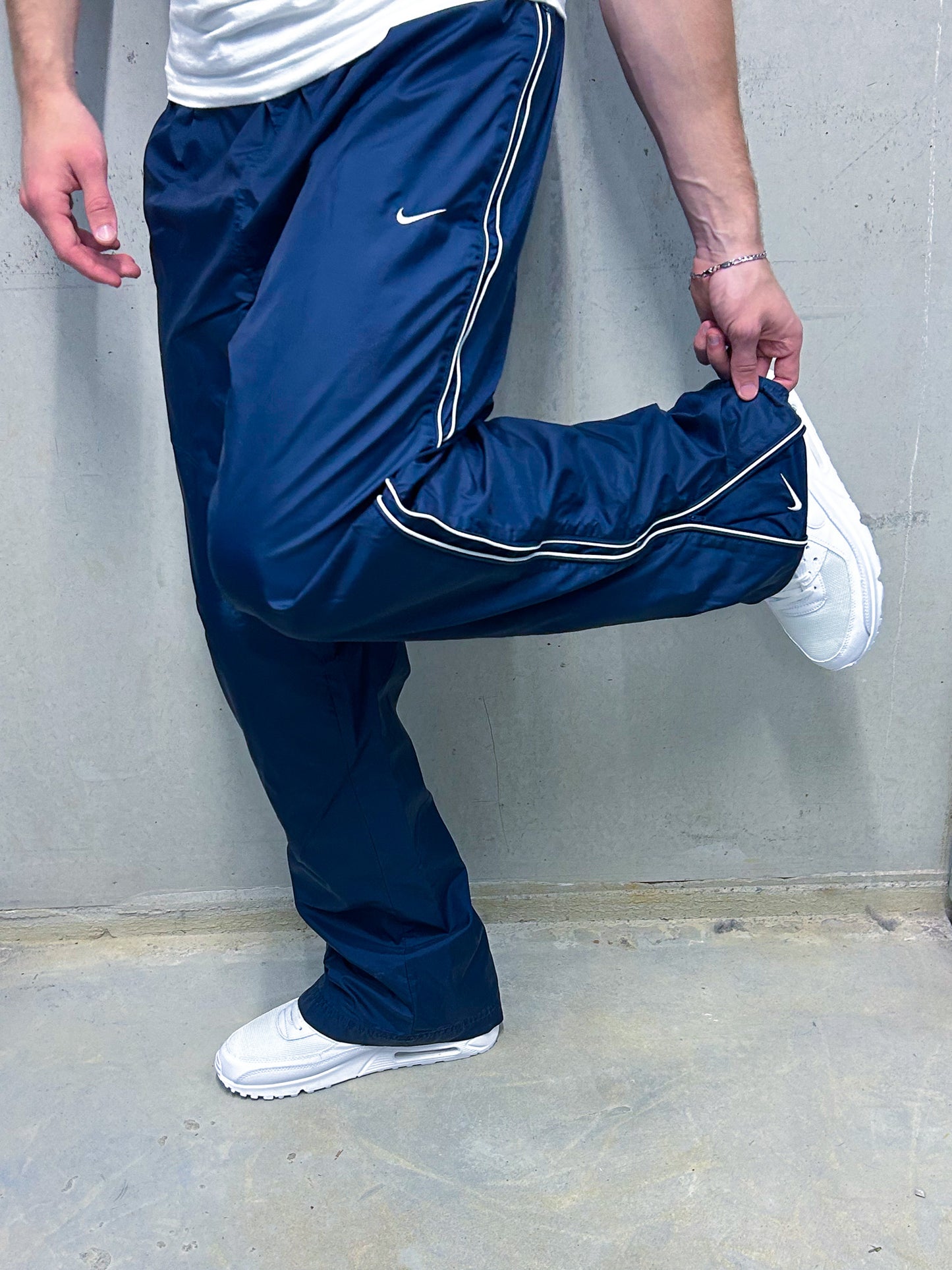 Nike Vintage Trackpants | XL