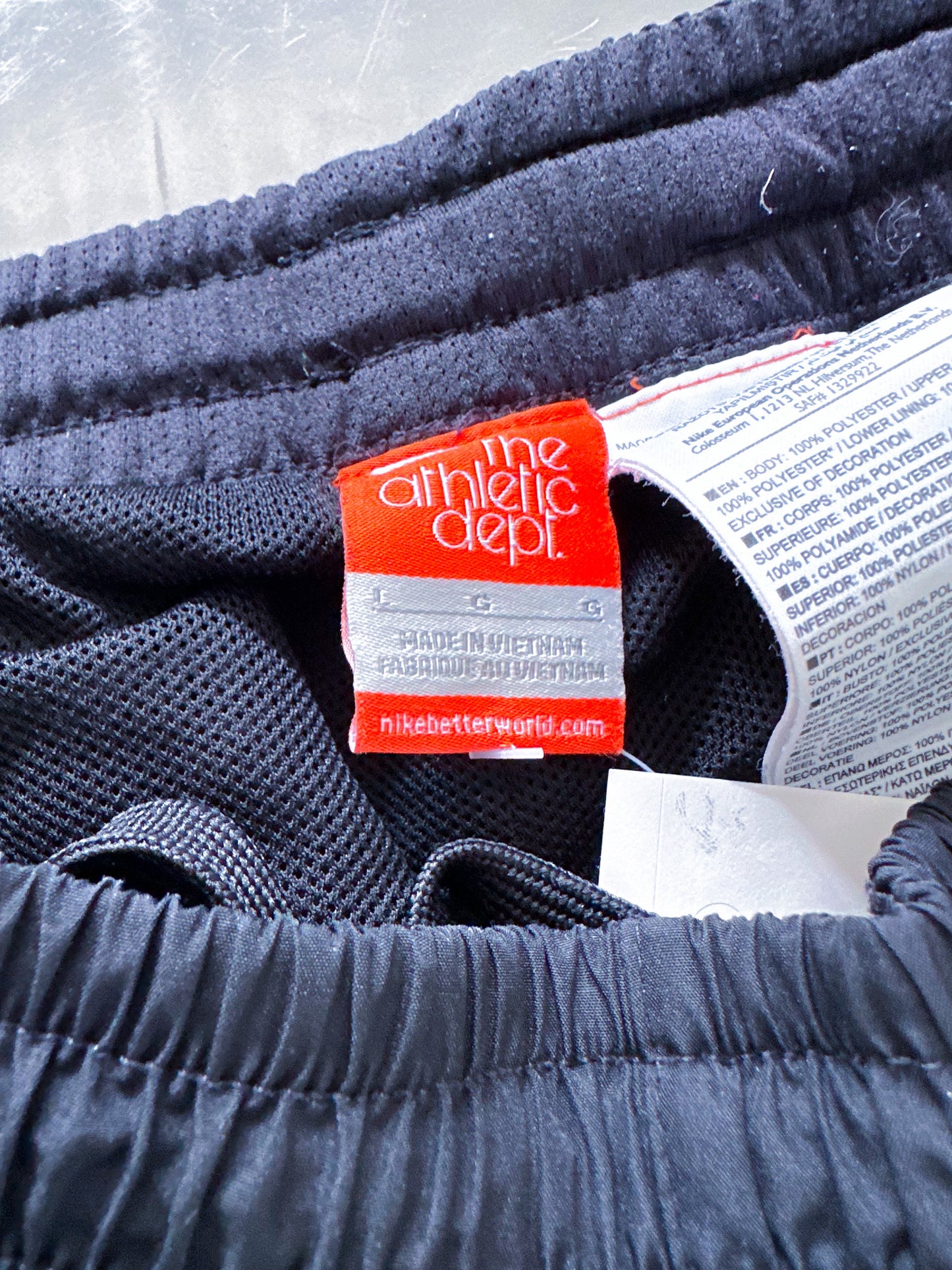 Nike Vintage Trackpants | L