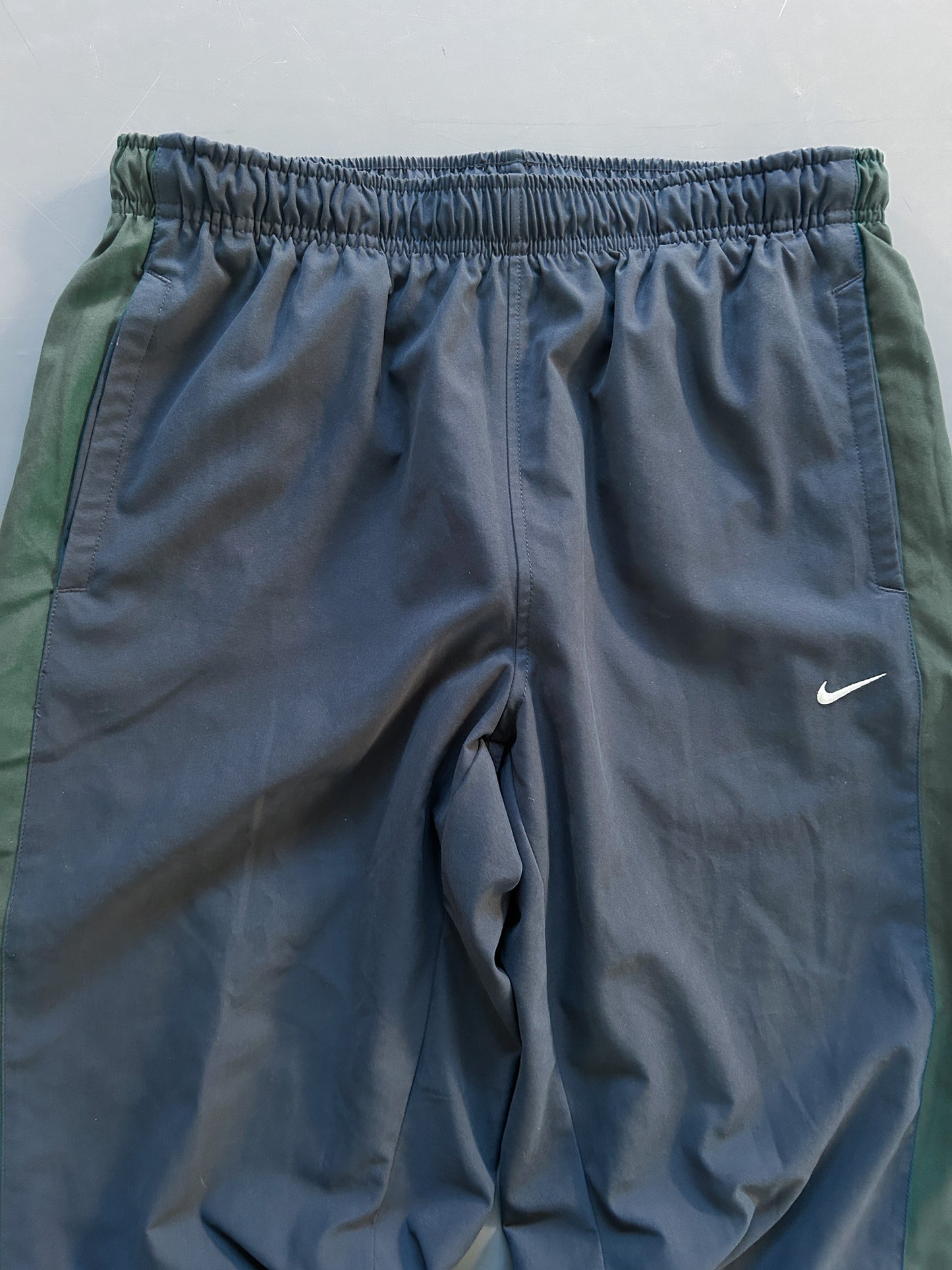Nike Vintage Trackpants | M