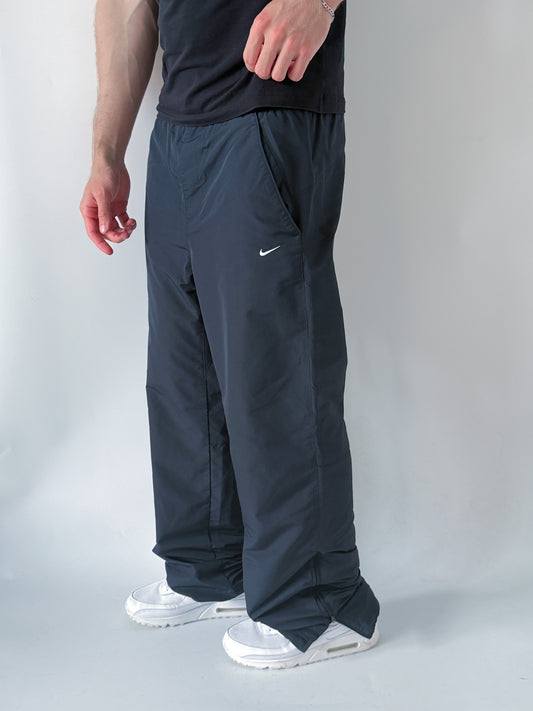 Nike Vintage Trackpants | M