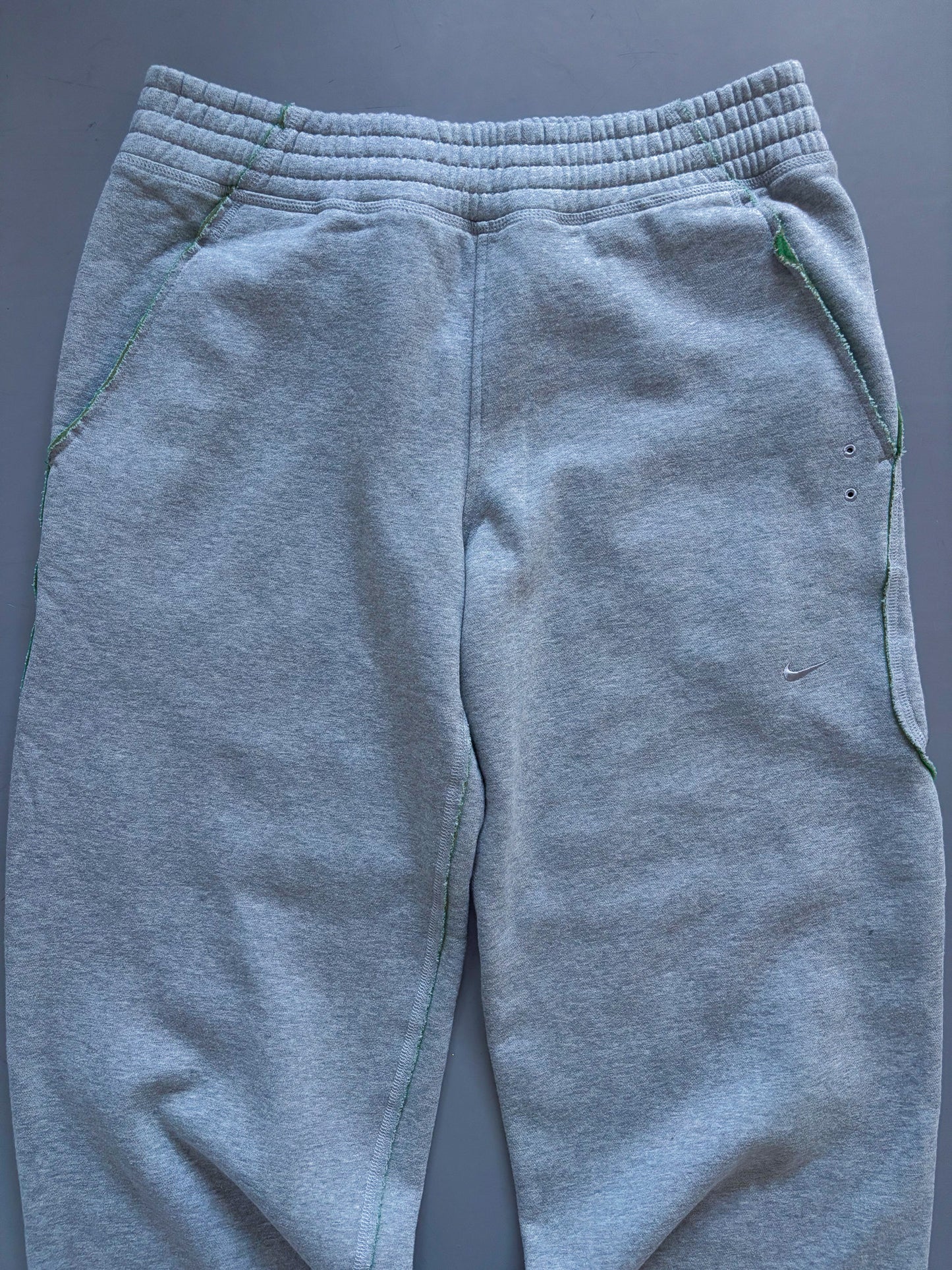 Nike Vintage *Deadstock* Sweatpants / Jogger | L