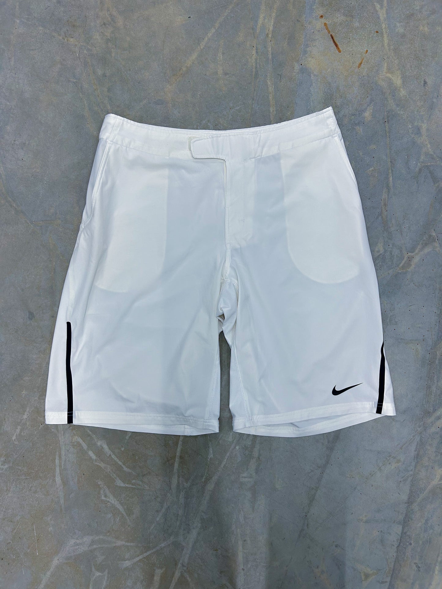 Vintage Nike Baggy Shorts | L