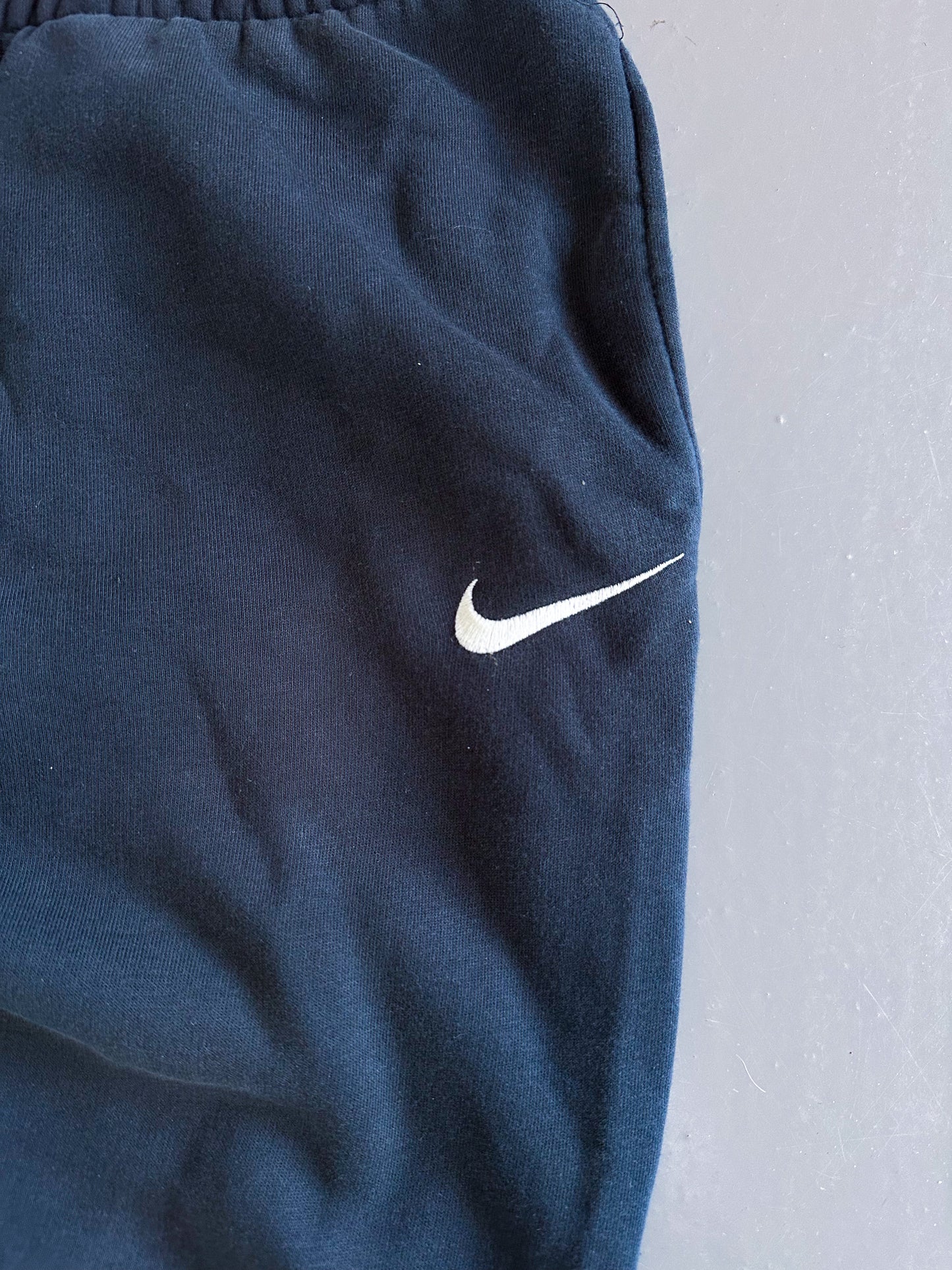 Nike Vintage Sweatpants | L
