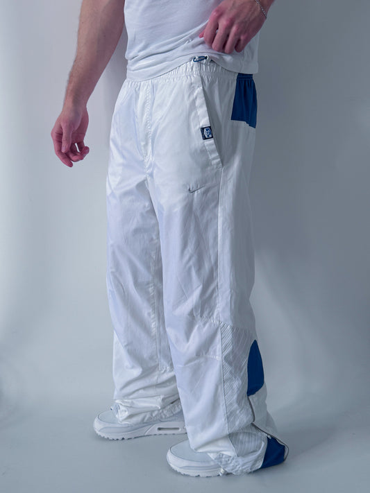 Nike Vintage *TN* Trackpants | L