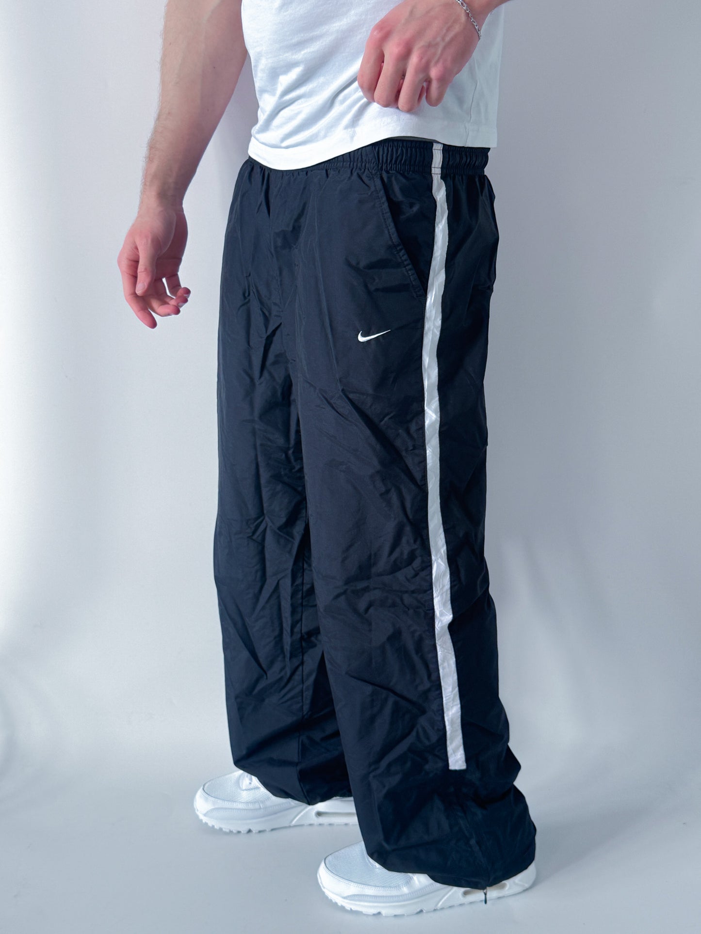 Nike Vintage Trackpants | L