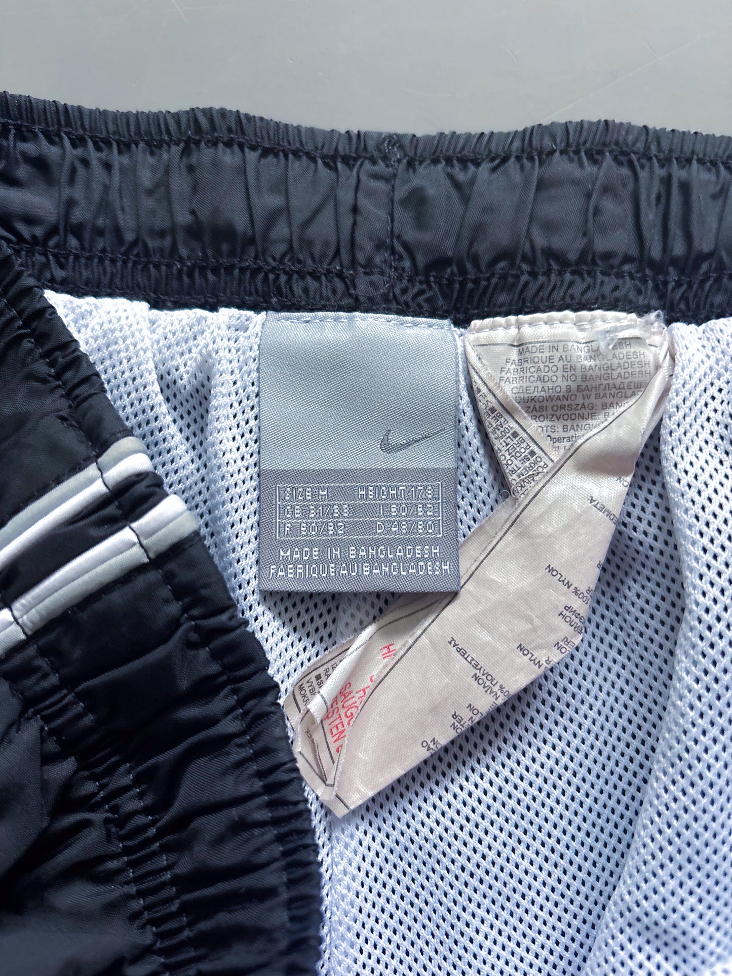 Nike Vintage *PREMIUM* Trackpants | M