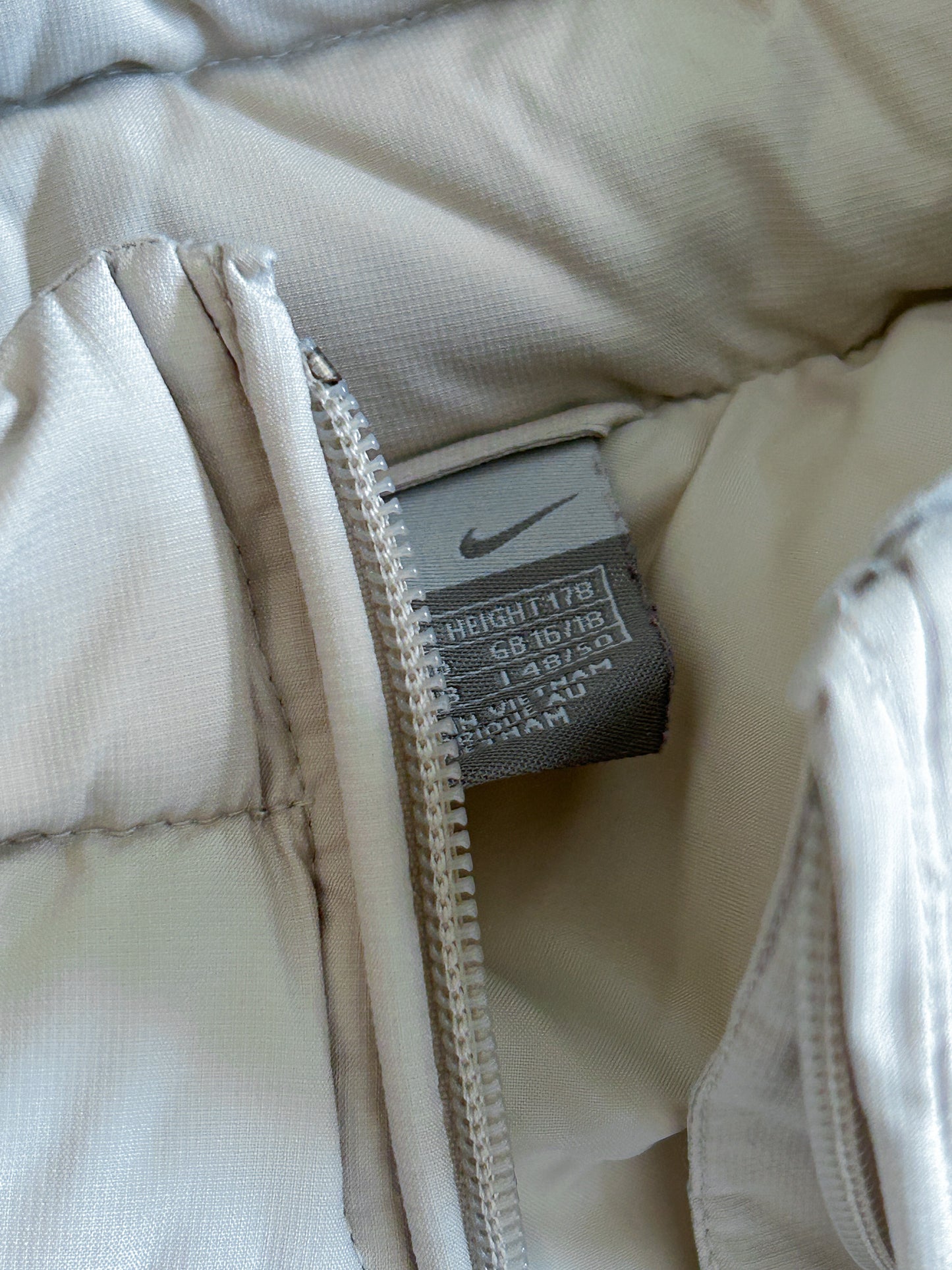 Nike Vintage *PREMIUM* Puffer Jacke | M