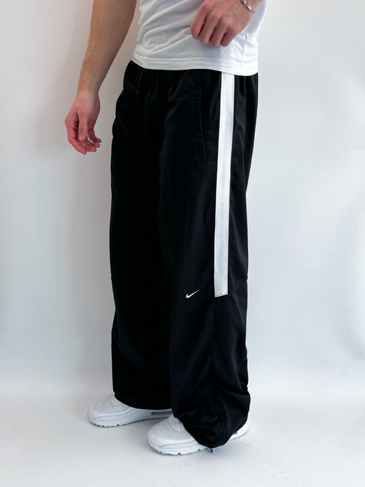 Nike Vintage Trackpants | XL