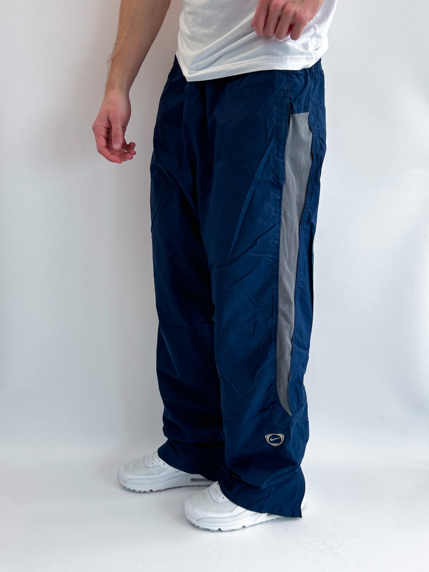 Nike Vintage Trackpants | M