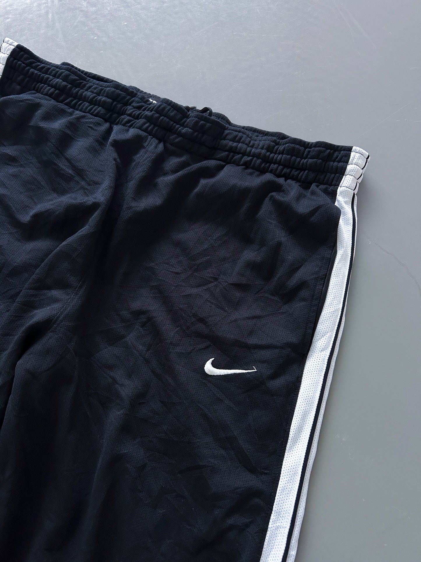 Nike Vintage Trackpants |  L