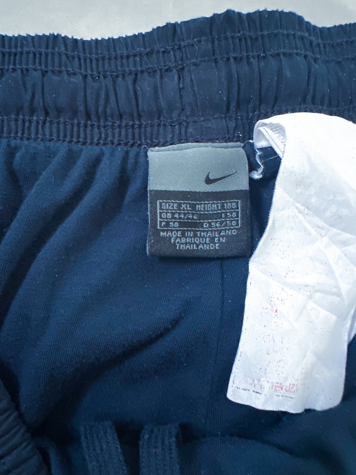Nike Vintage "Tennis Court" Trackpants | L
