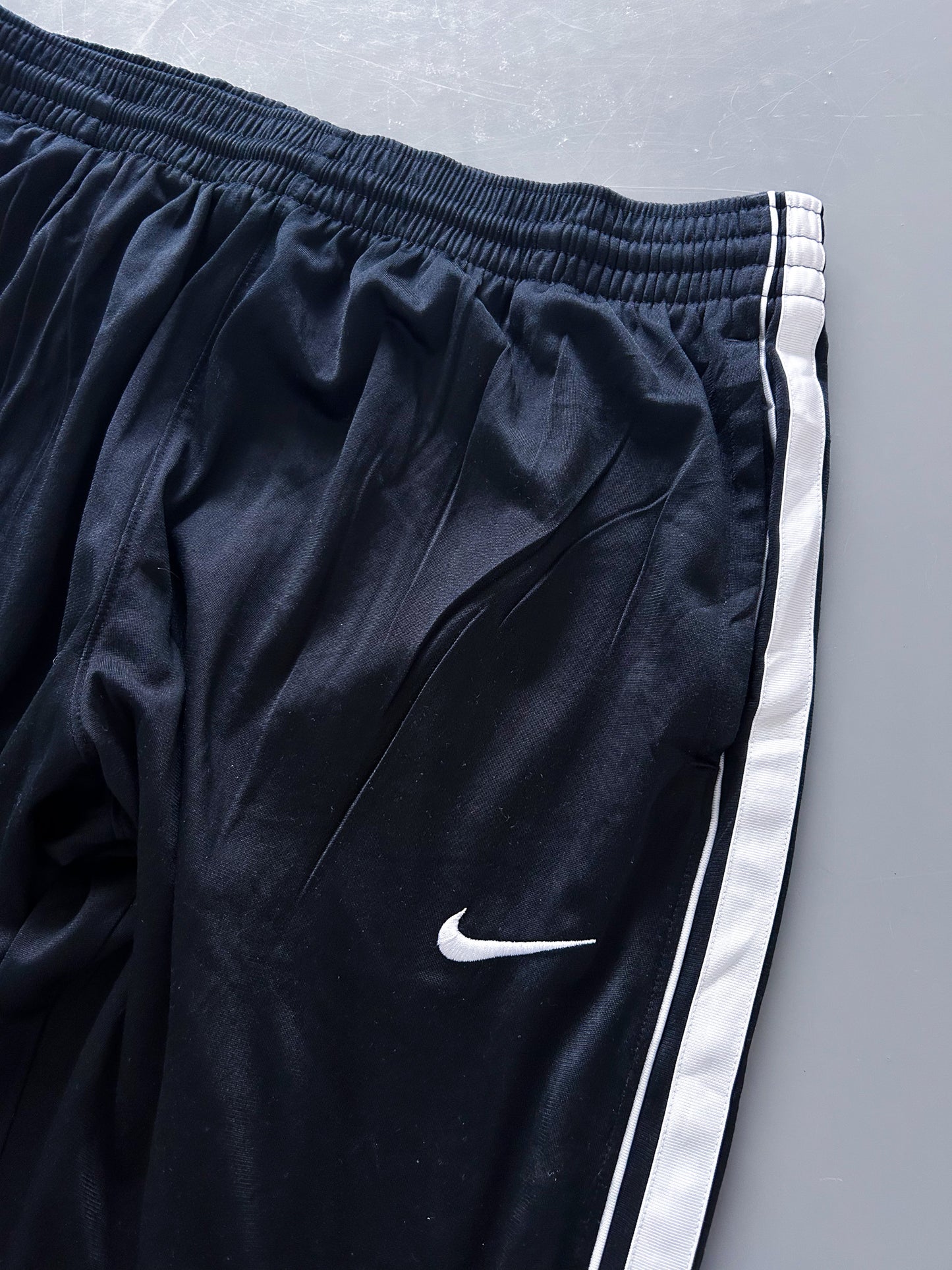 Nike Vintage Trackpants | L