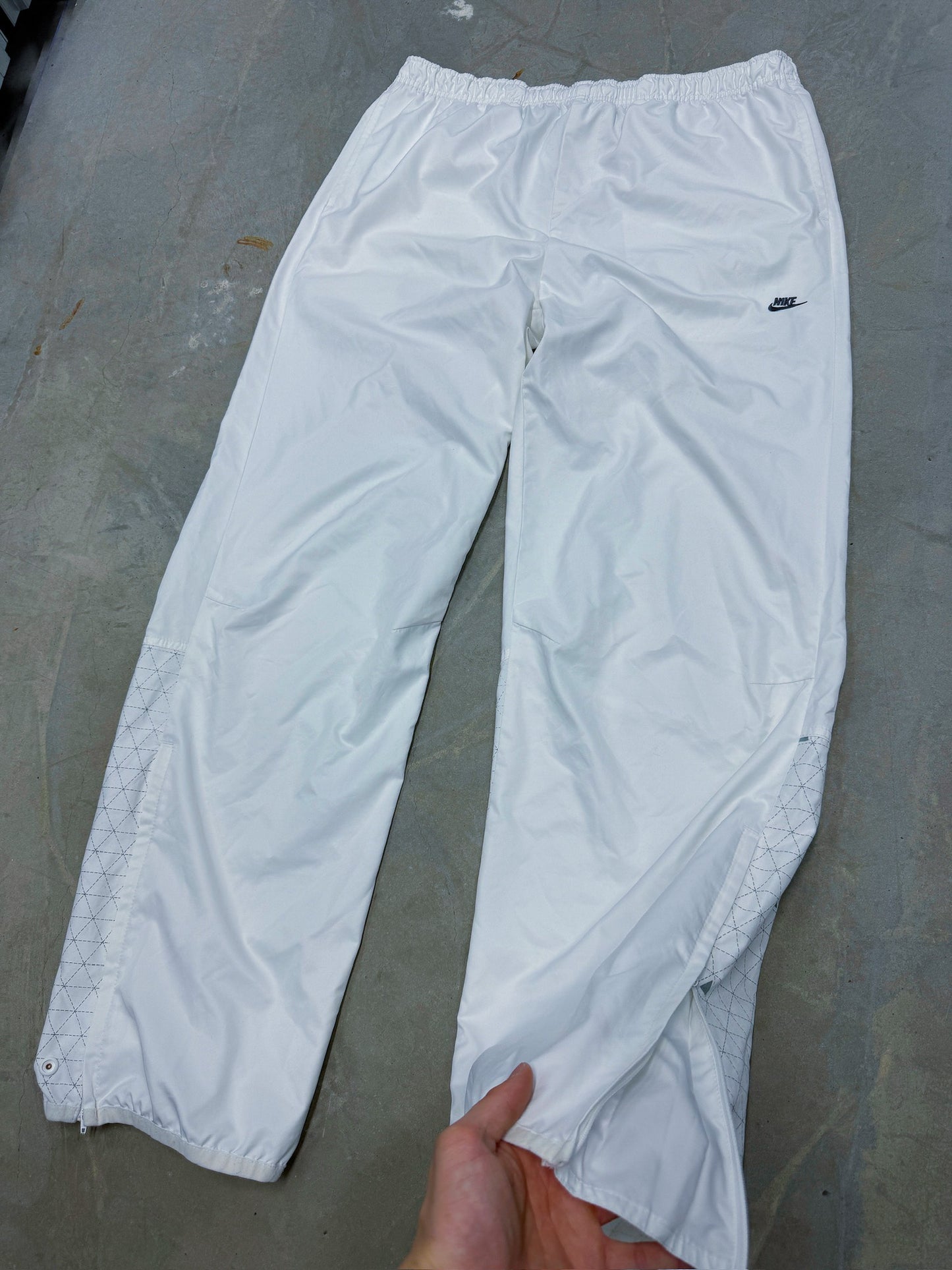 Nike "TN" Vintage Trackpants | L