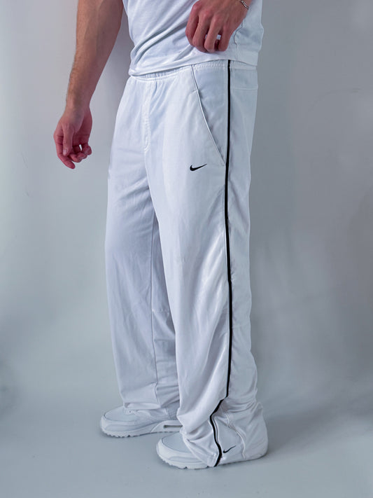 Nike Vintage *PREMIUM* Trackpants | M