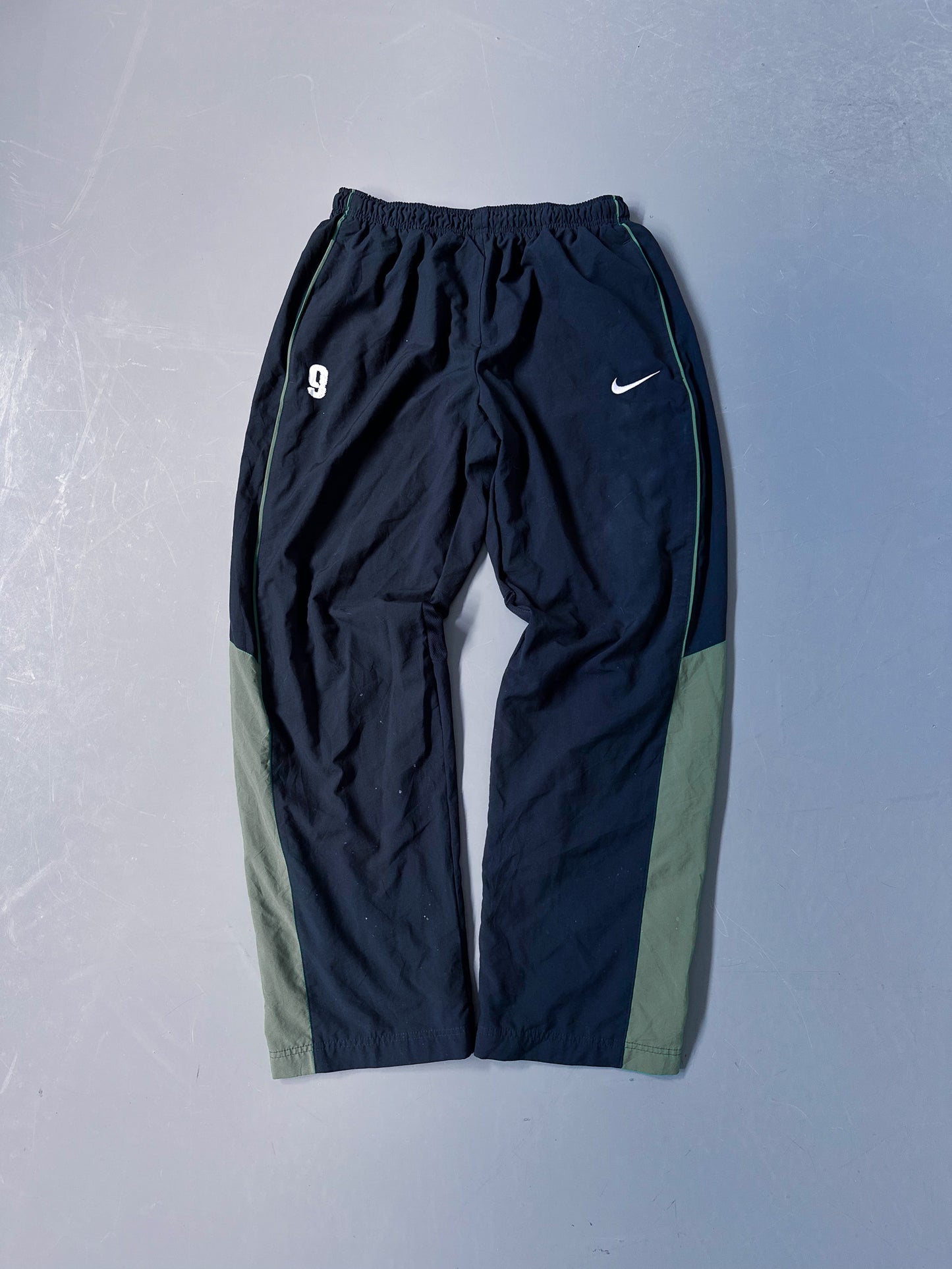 Nike Vintage Trackpants | M